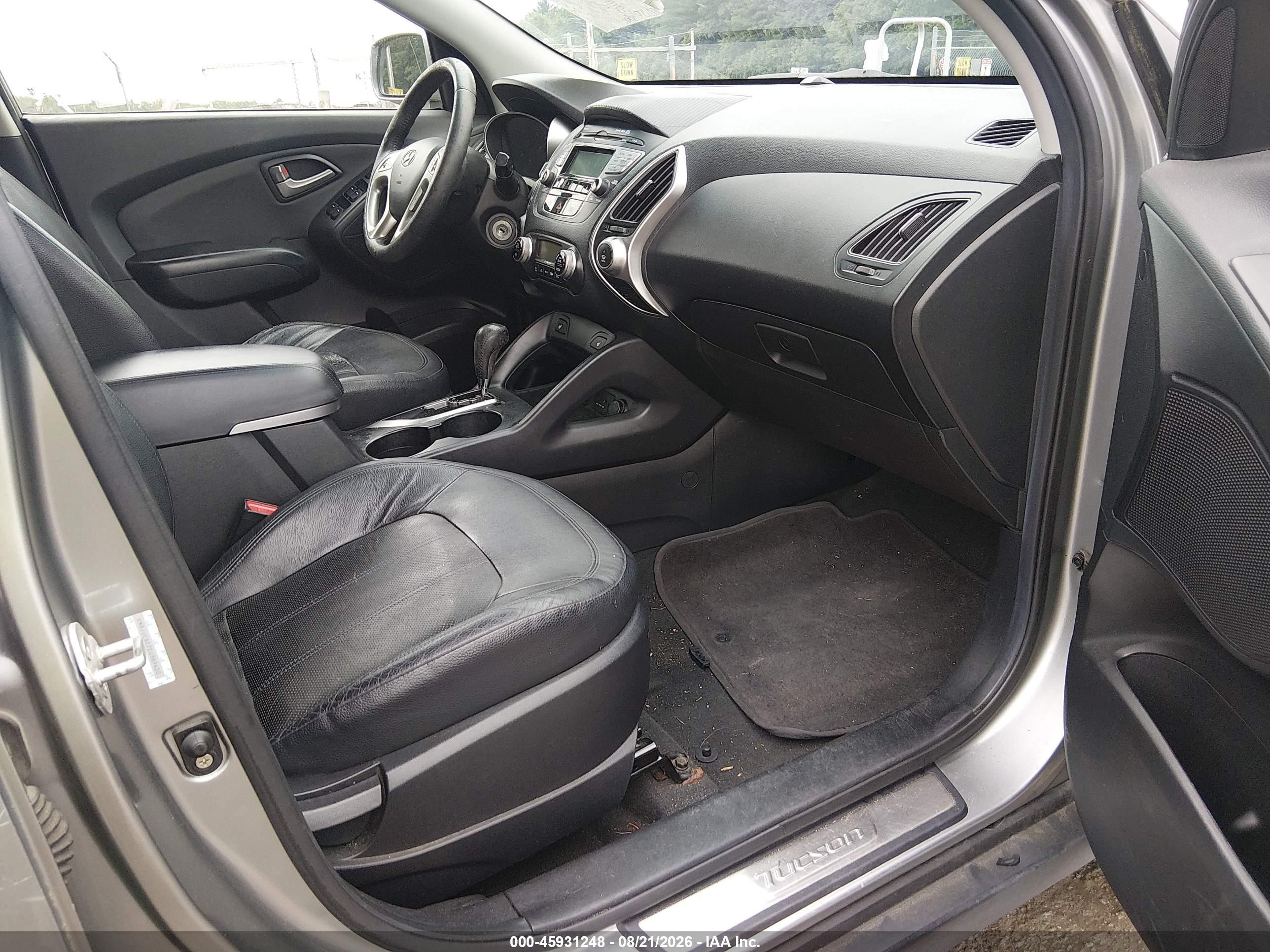 2012 Hyundai Tucson Limited Gray vin: KM8JUCAC7CU369420
