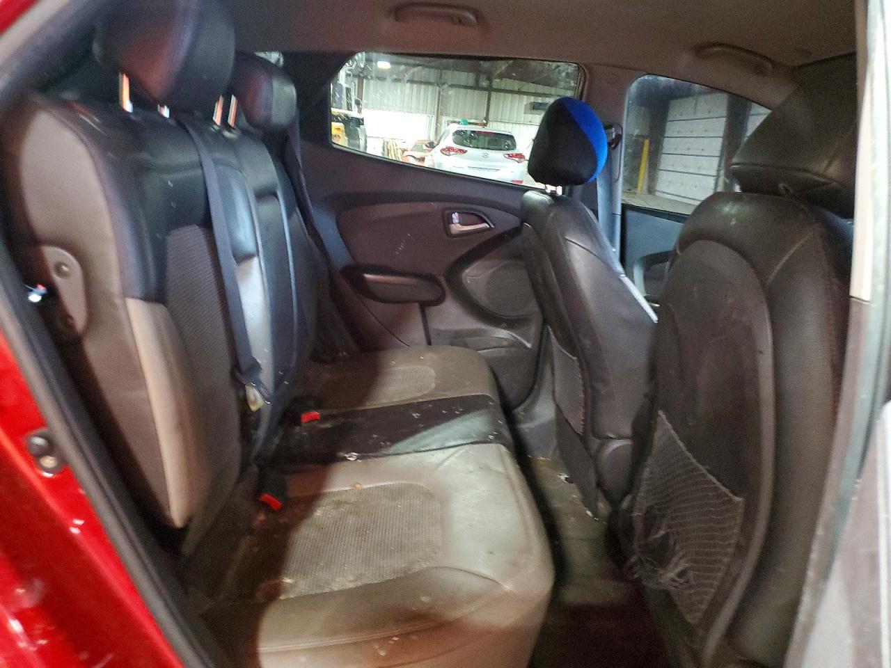 2012 Hyundai Tucson Gls Красный vin: KM8JUCAC7CU383530