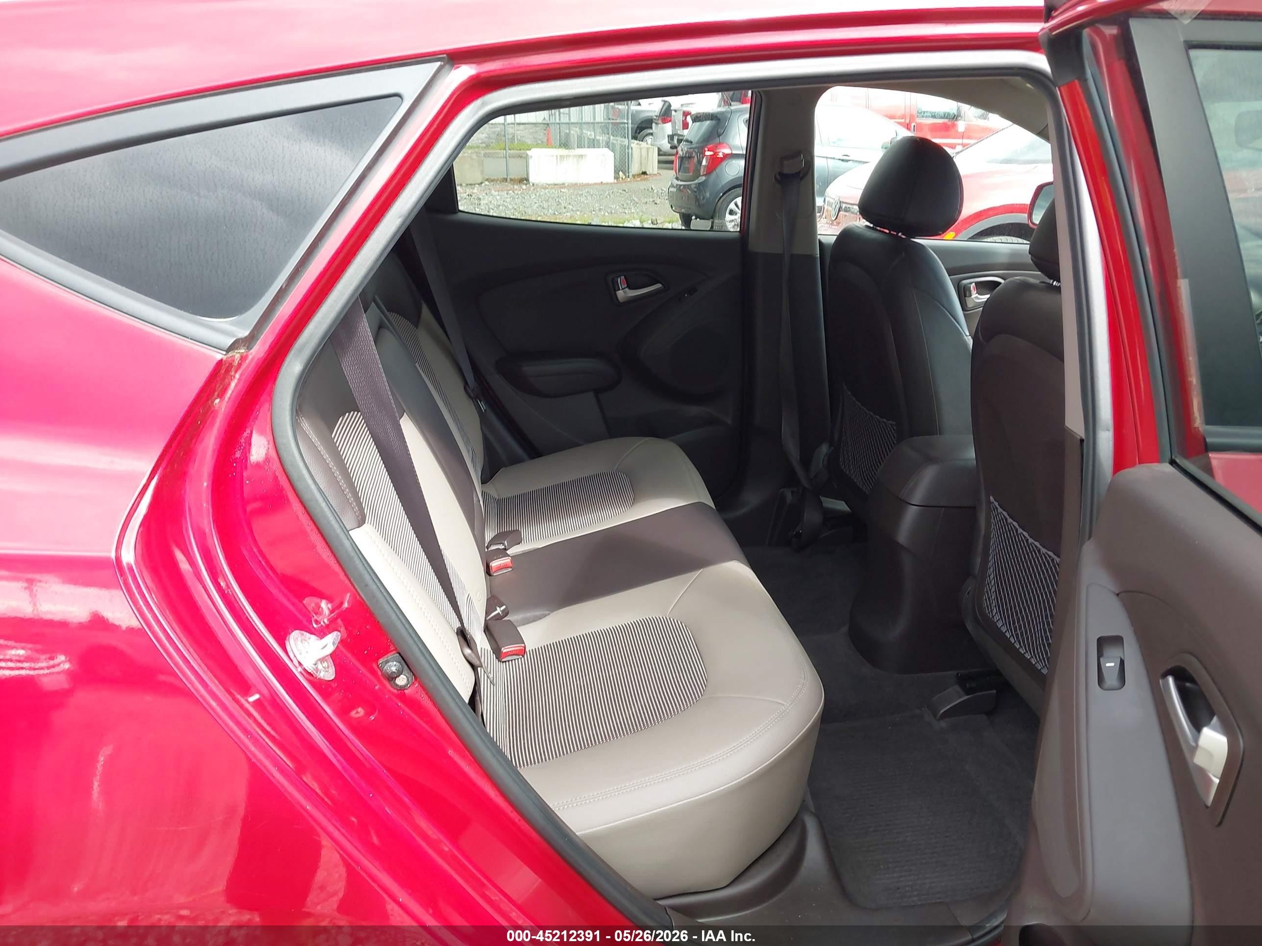 2013 Hyundai Tucson Gls Red vin: KM8JUCAC7DU672750