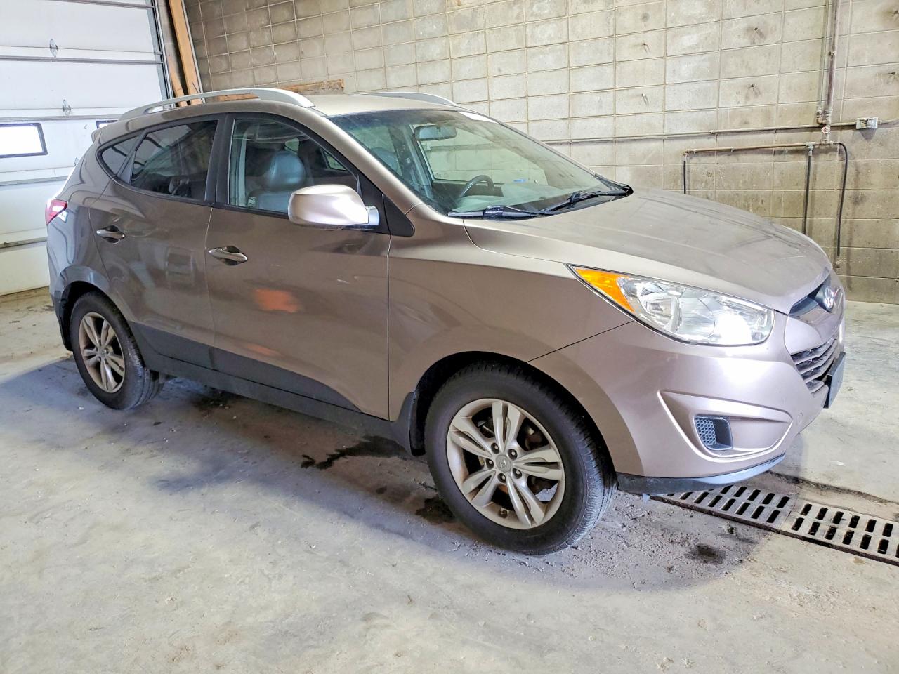 2011 Hyundai Tucson Gls Tan vin: KM8JUCAC8BU136449