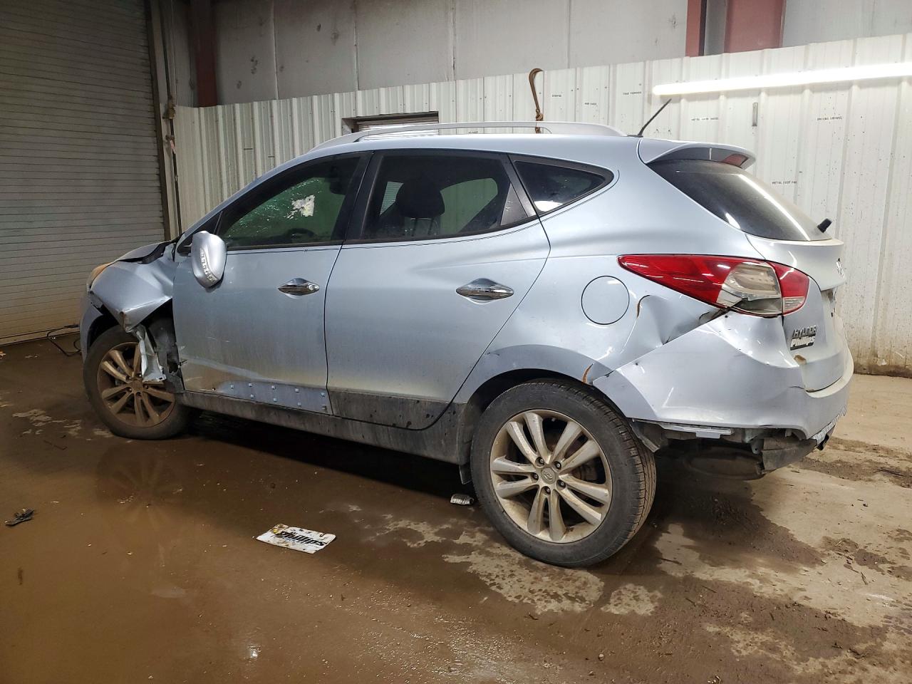 2011 Hyundai Tucson Limited Silver vin: KM8JUCAC8BU169239