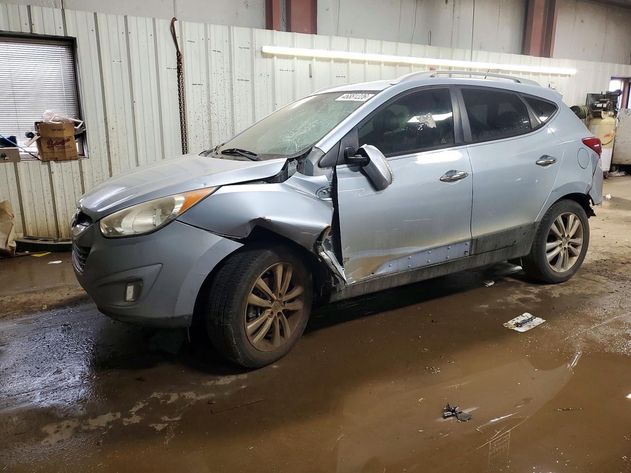 2011 Hyundai Tucson Limited Silver vin: KM8JUCAC8BU169239