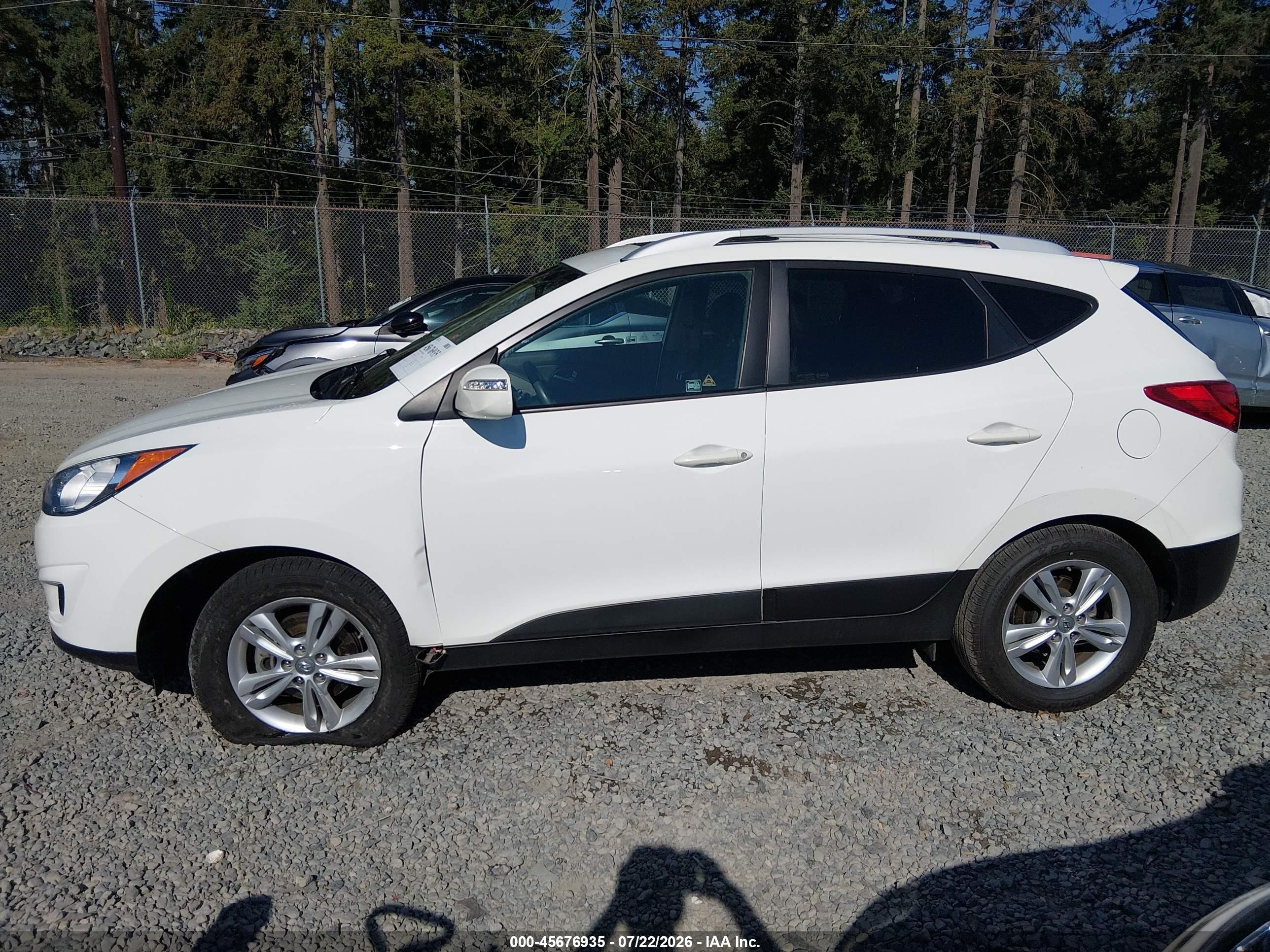2012 Hyundai Tucson Gls White vin: KM8JUCAC8CU352853