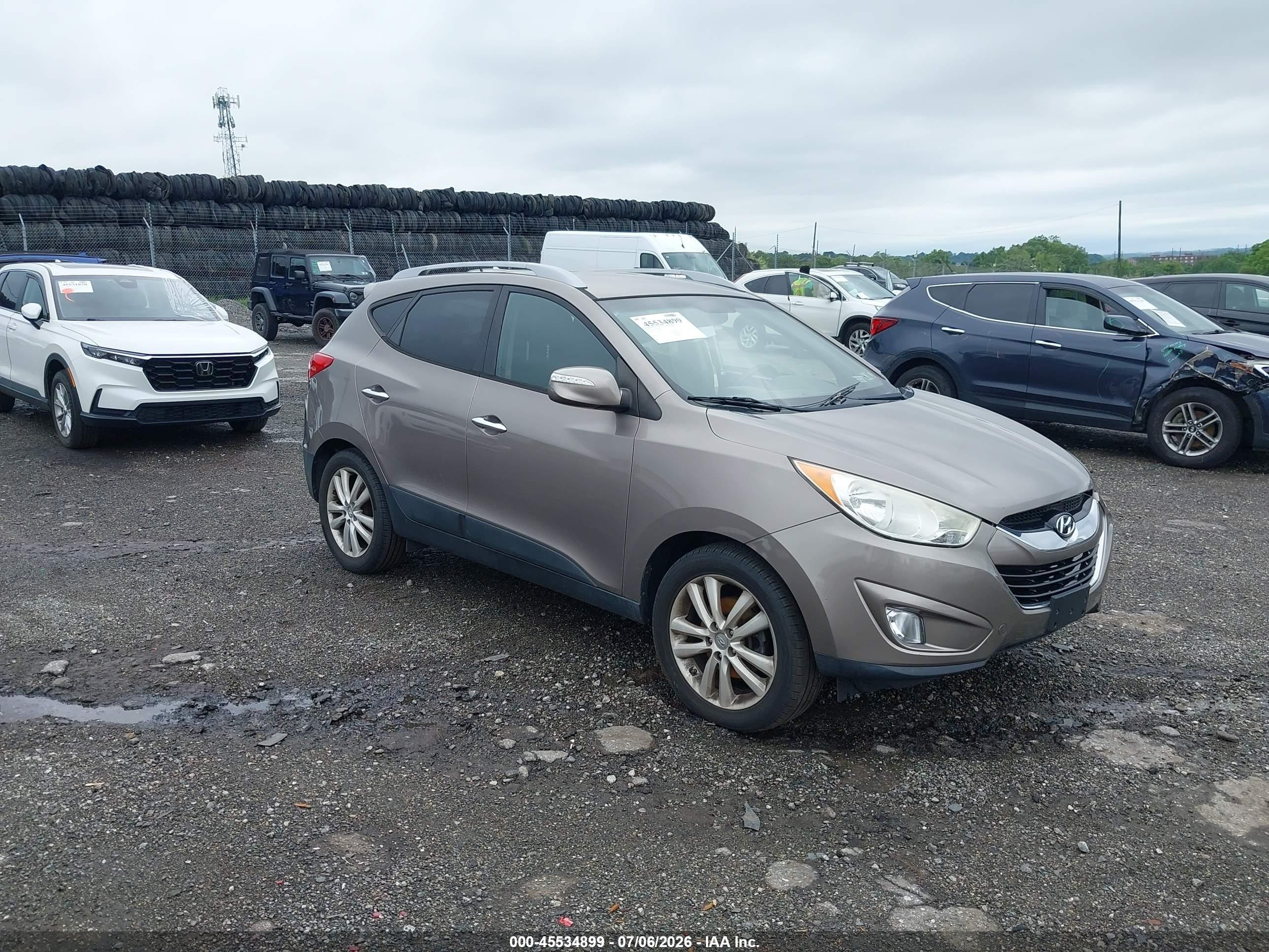 2012 Hyundai Tucson Limited Gray vin: KM8JUCAC8CU424893