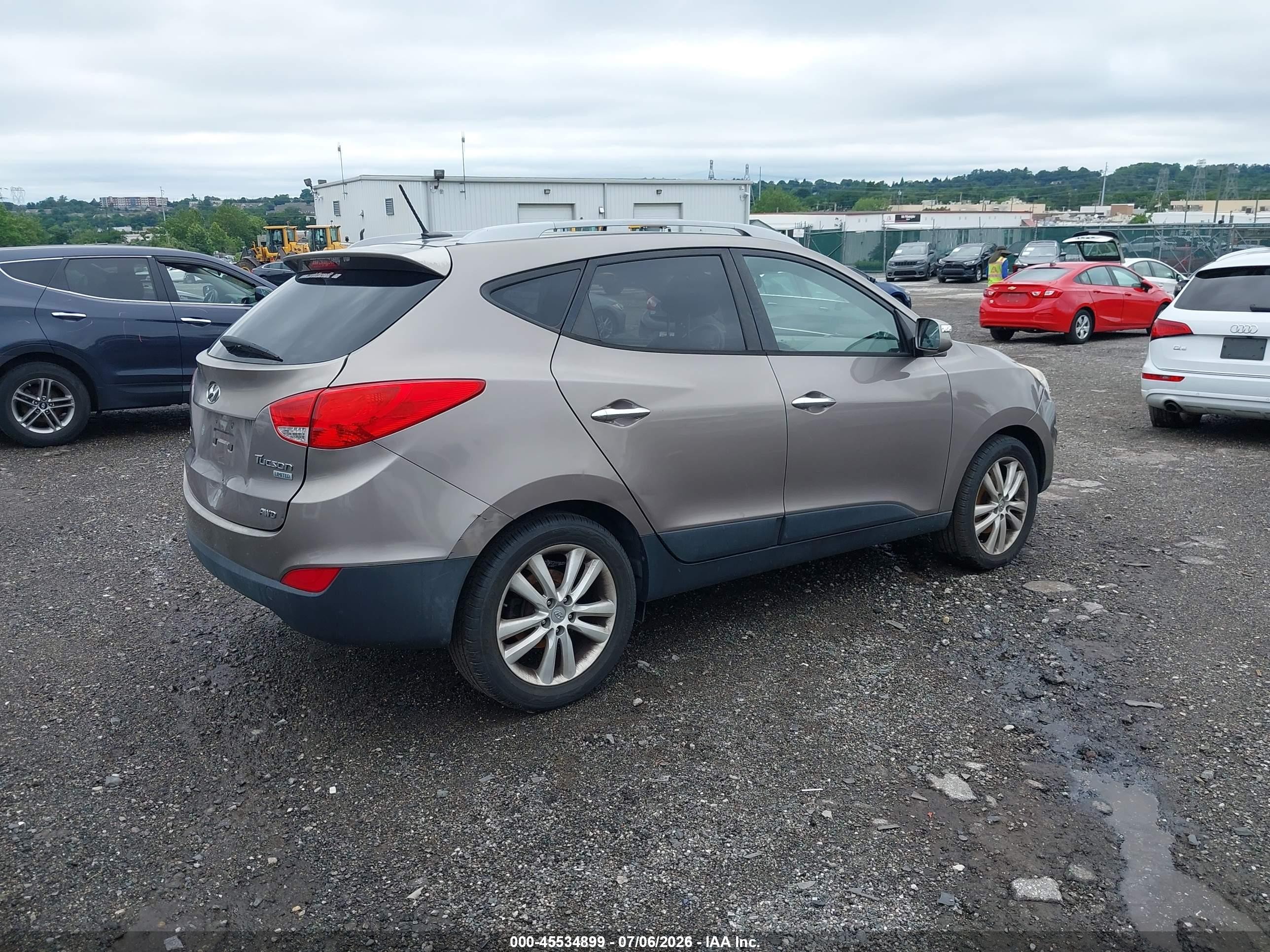 2012 Hyundai Tucson Limited Gray vin: KM8JUCAC8CU424893
