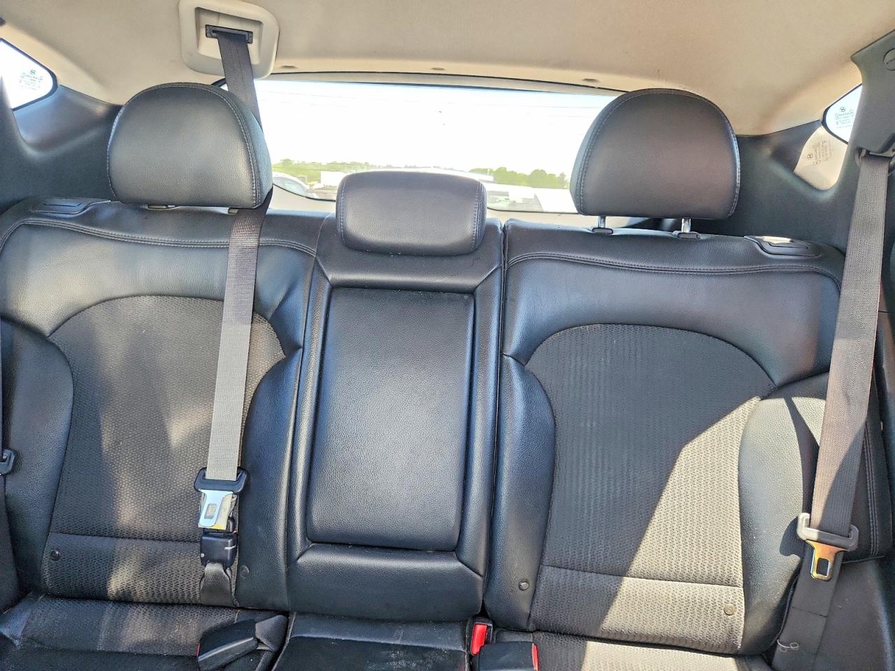 2012 Hyundai Tucson Gls Silver vin: KM8JUCAC8CU466741