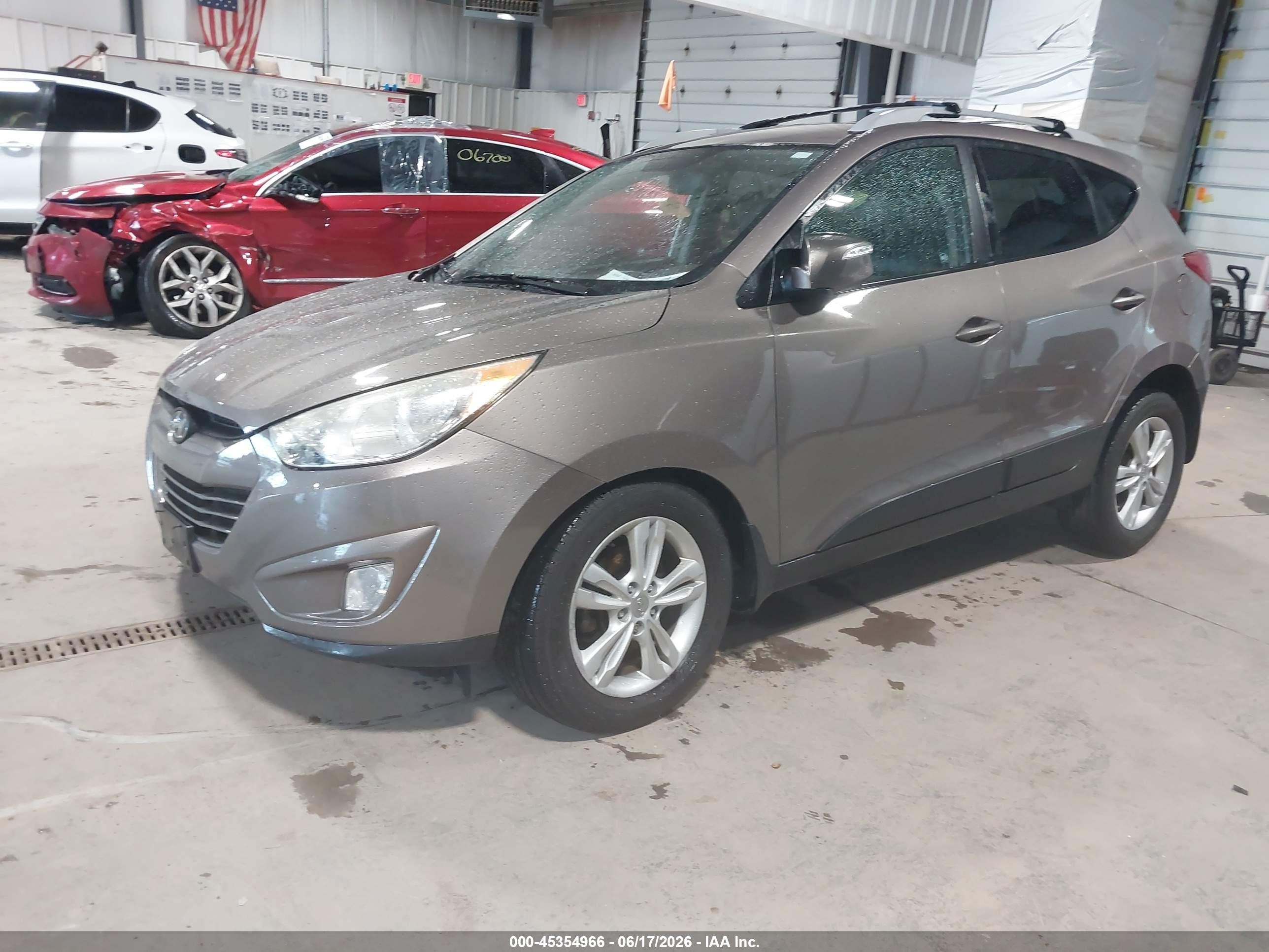2013 Hyundai Tucson Gls Brown vin: KM8JUCAC8DU686544