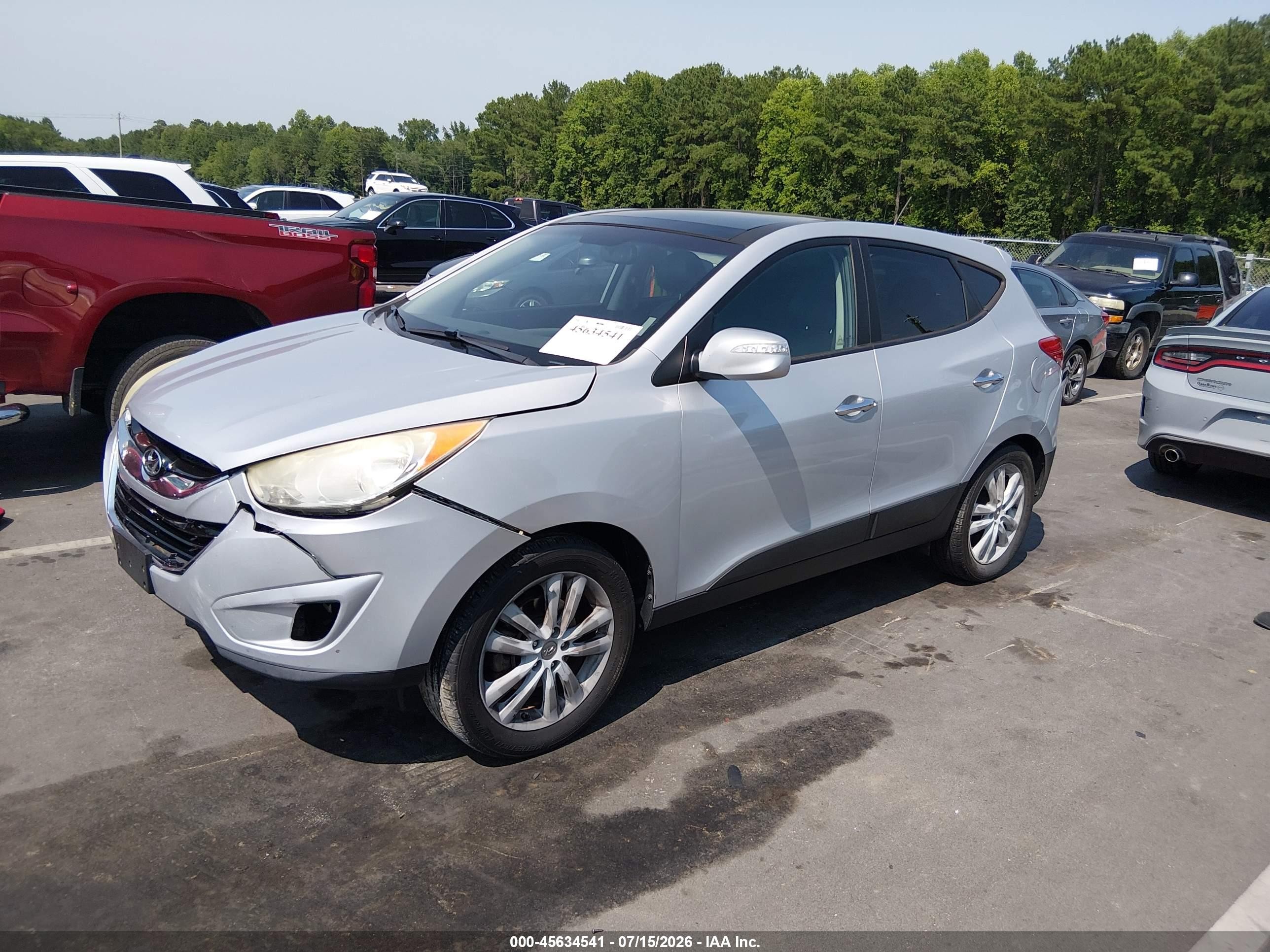 2013 Hyundai Tucson Limited Silver vin: KM8JUCAC8DU726329