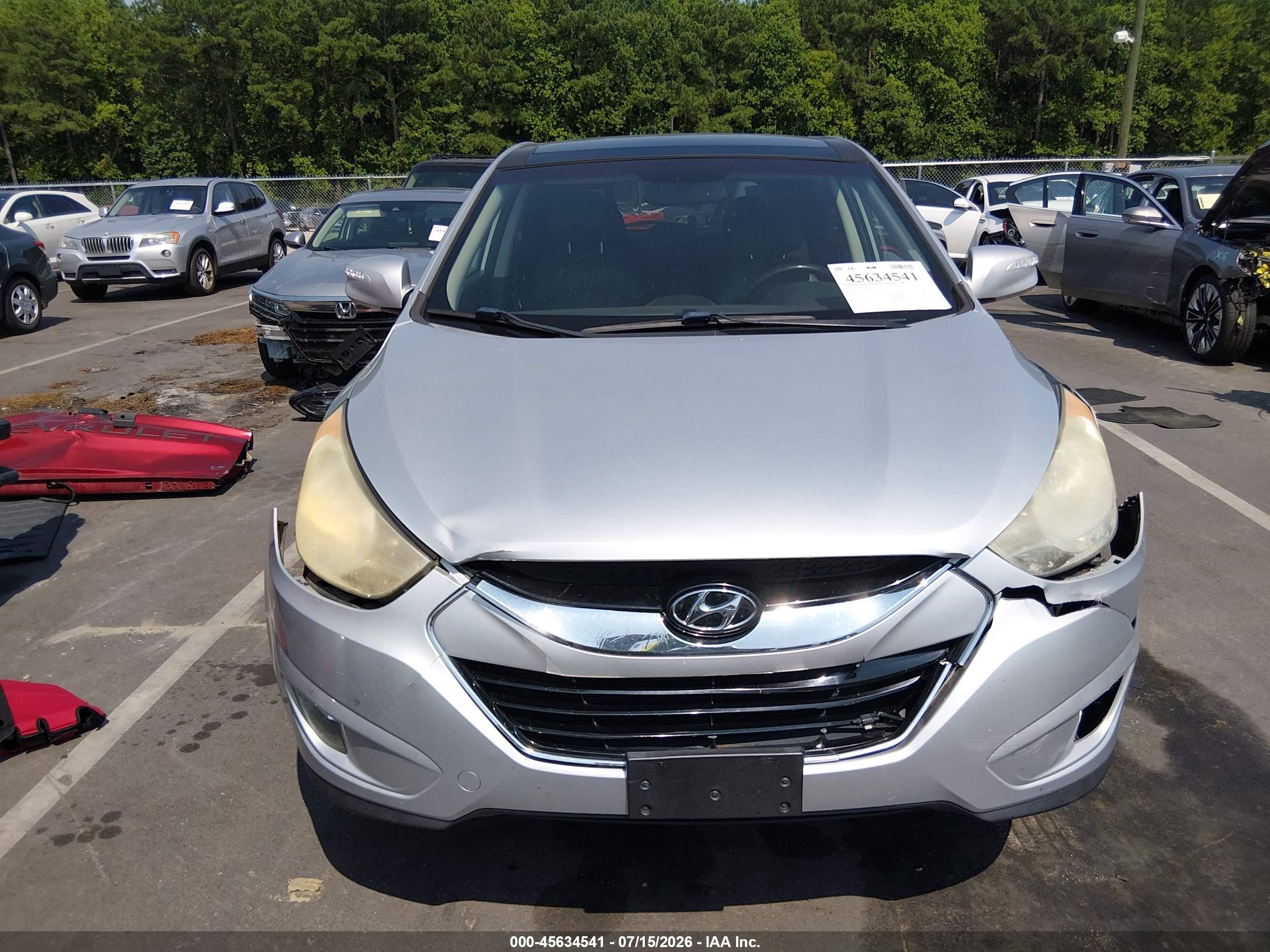 2013 Hyundai Tucson Limited Silver vin: KM8JUCAC8DU726329