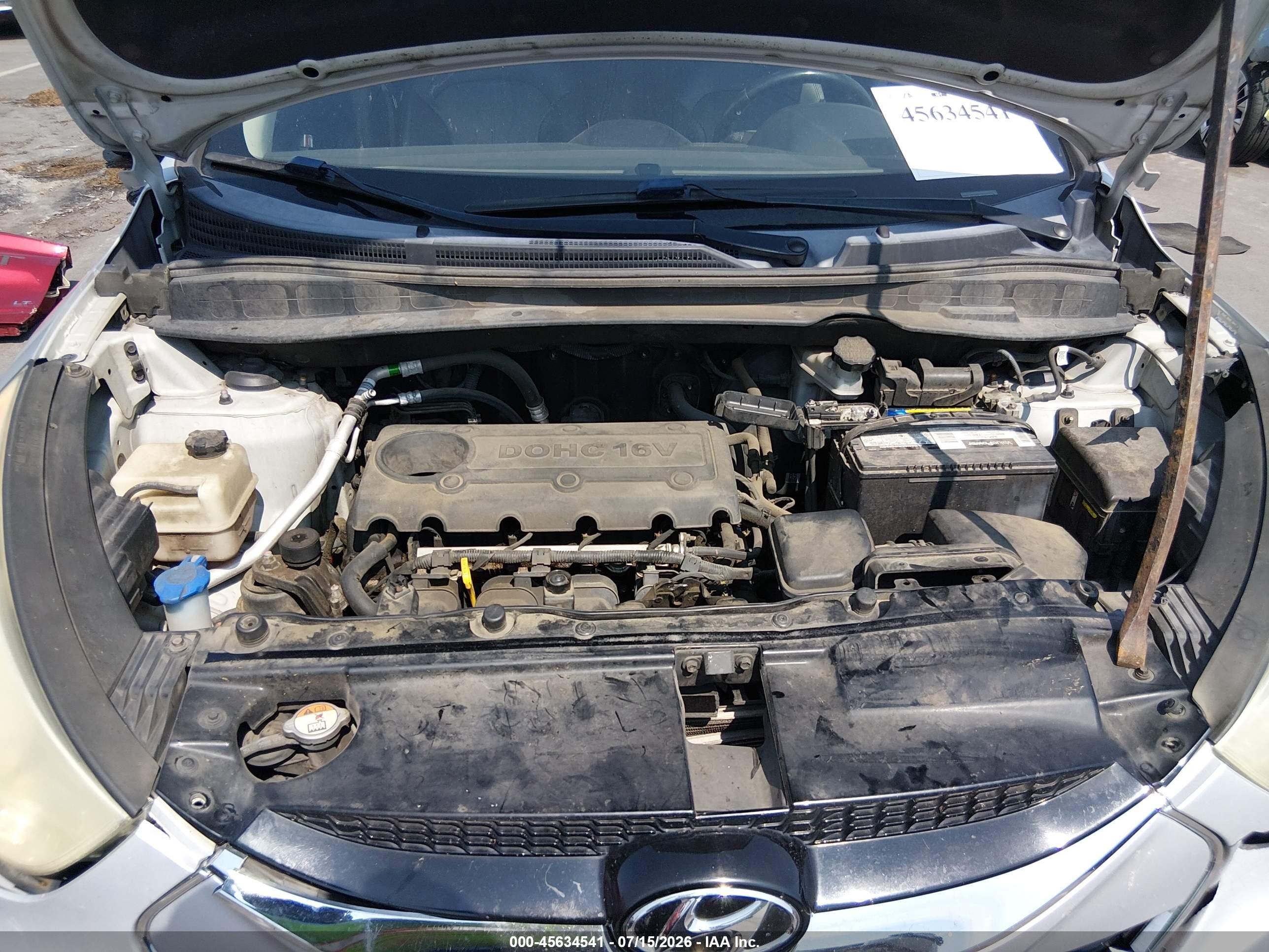 2013 Hyundai Tucson Limited Silver vin: KM8JUCAC8DU726329