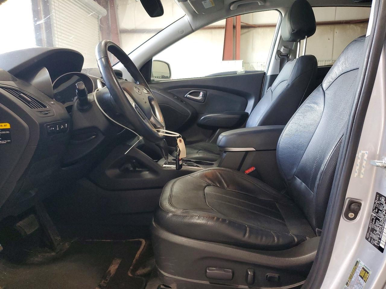 2011 Hyundai Tucson Limited Gray vin: KM8JUCAC9BU228069