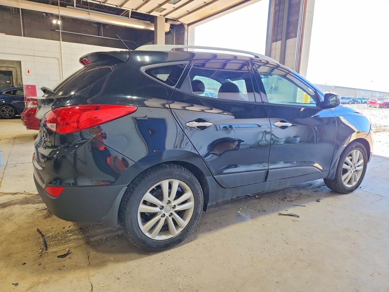 2011 Hyundai Tucson Limited Black vin: KM8JUCAC9BU310738
