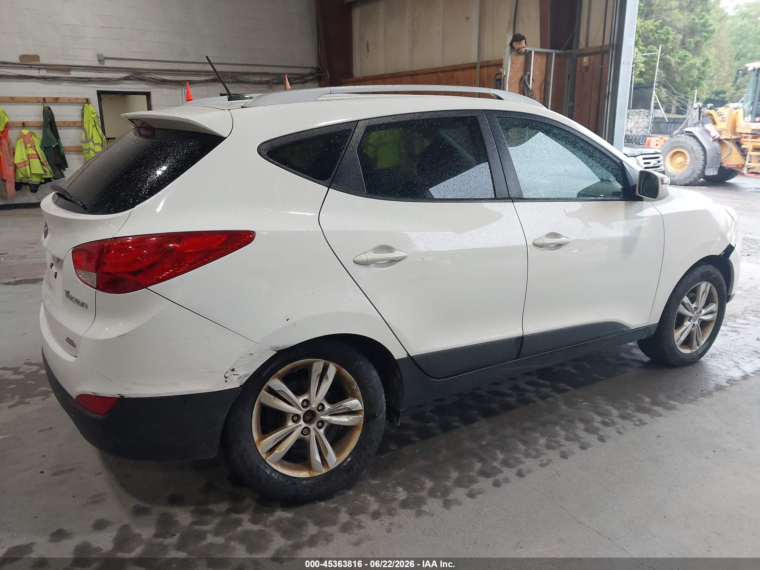 2013 Hyundai Tucson Gls White vin: KM8JUCAC9DU696788