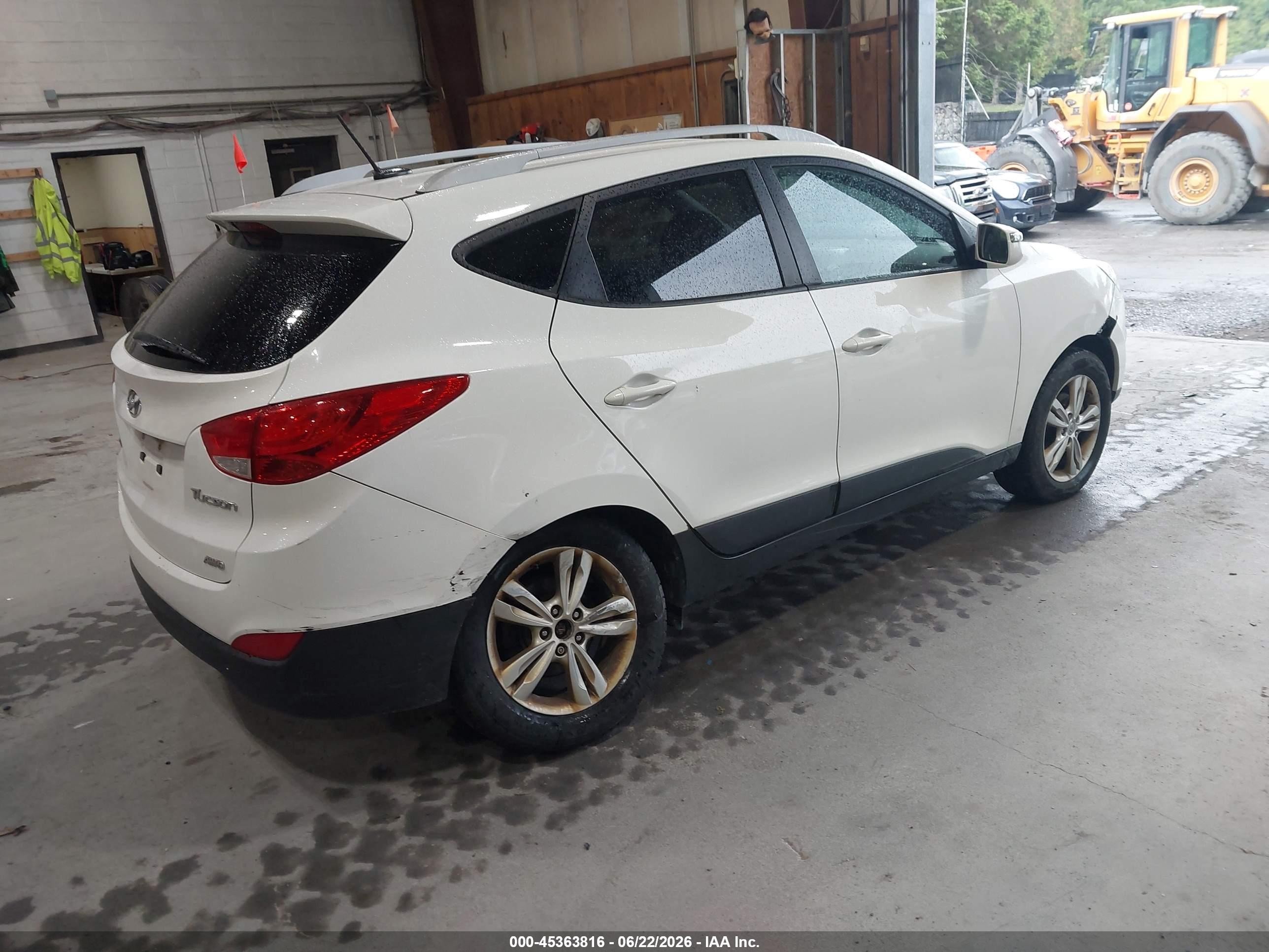 2013 Hyundai Tucson Gls White vin: KM8JUCAC9DU696788