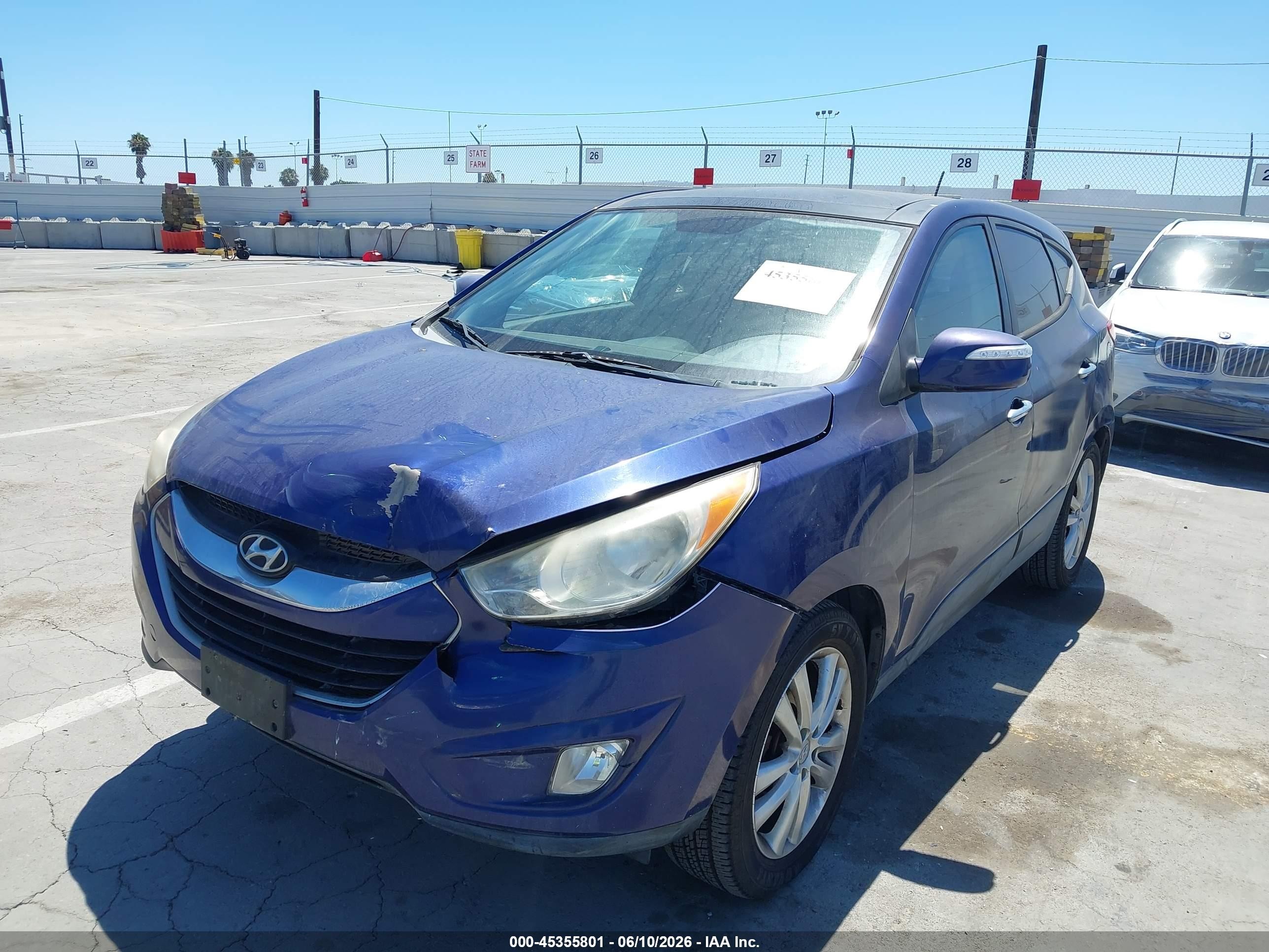 2011 Hyundai Tucson Limited Blue vin: KM8JUCACXBU141426