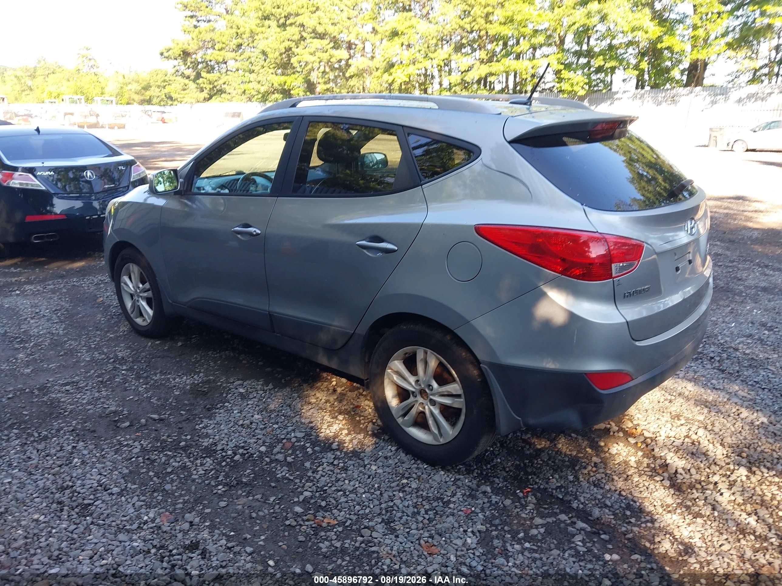 2012 Hyundai Tucson Gls Silver vin: KM8JUCACXCU416892