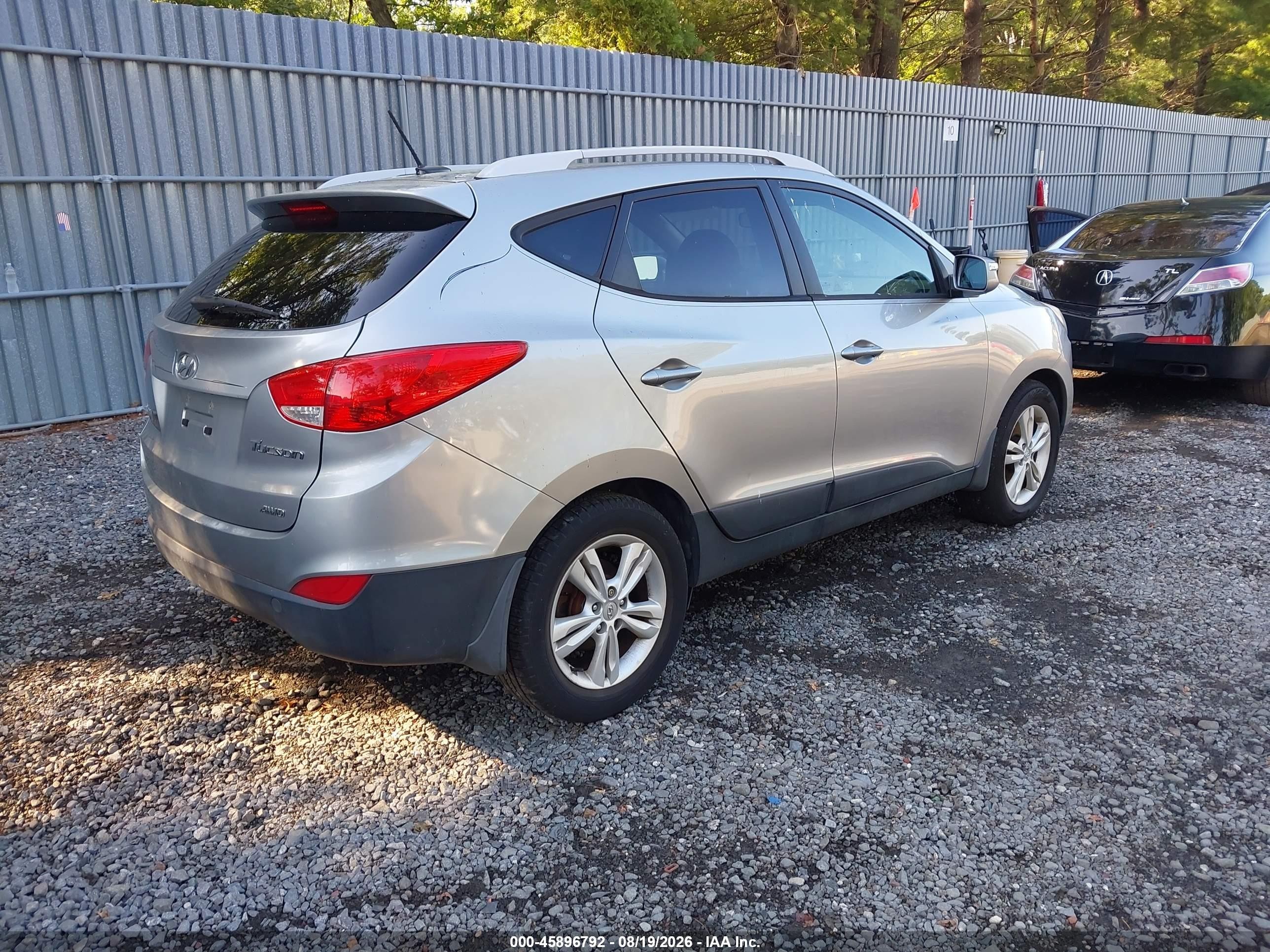 2012 Hyundai Tucson Gls Silver vin: KM8JUCACXCU416892