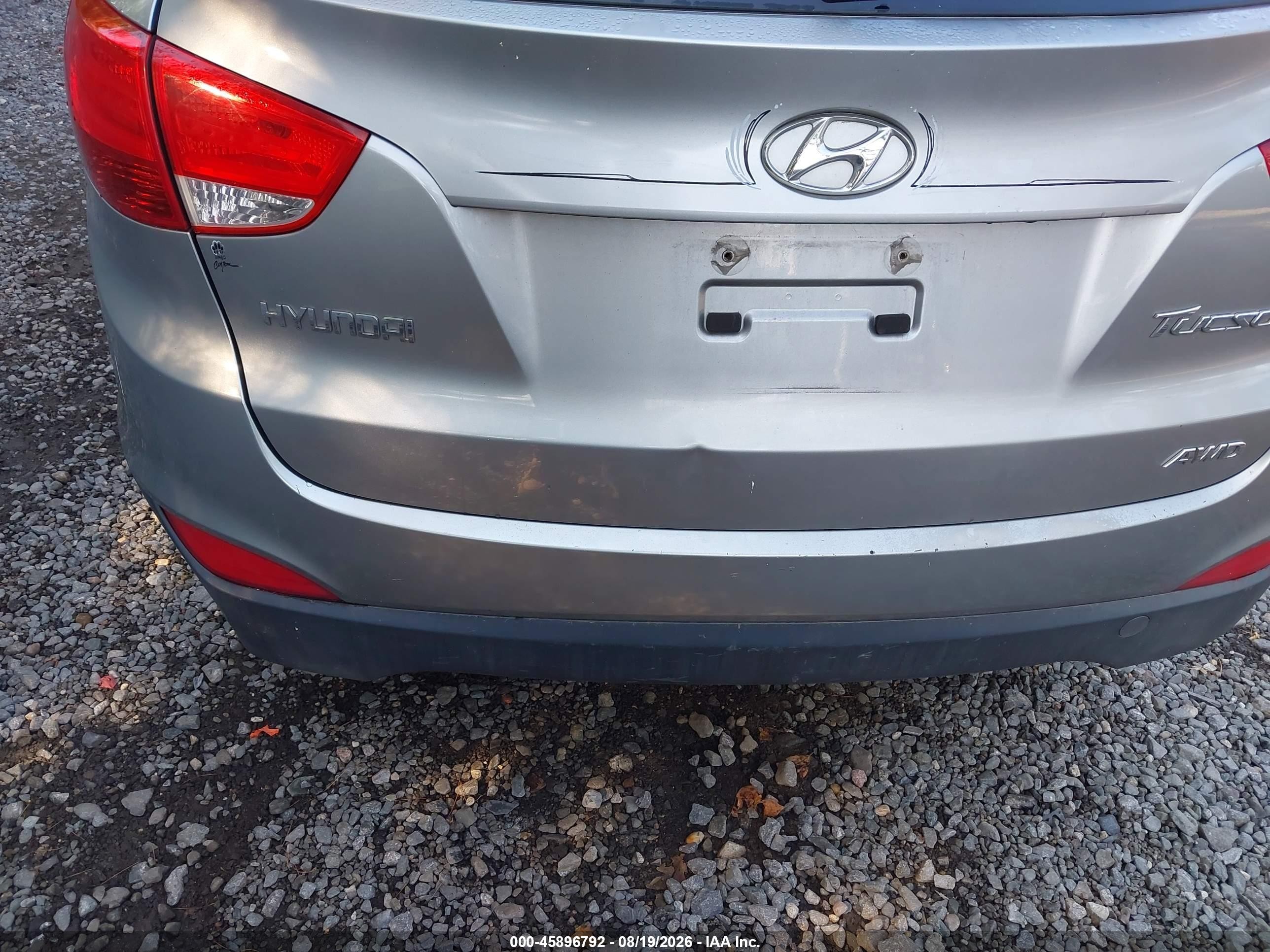 2012 Hyundai Tucson Gls Silver vin: KM8JUCACXCU416892