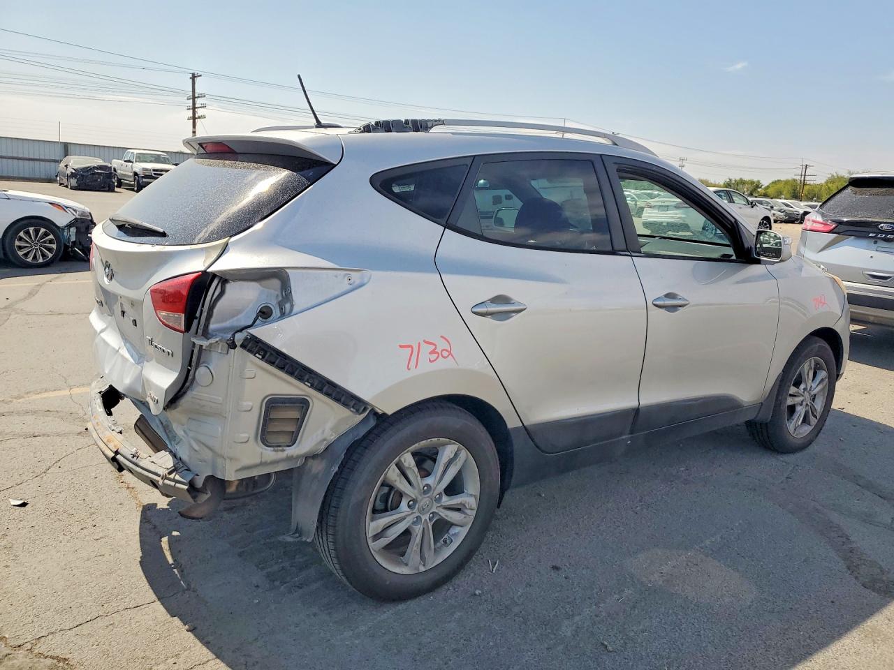 2013 Hyundai Tucson Gls Silver vin: KM8JUCACXDU555566