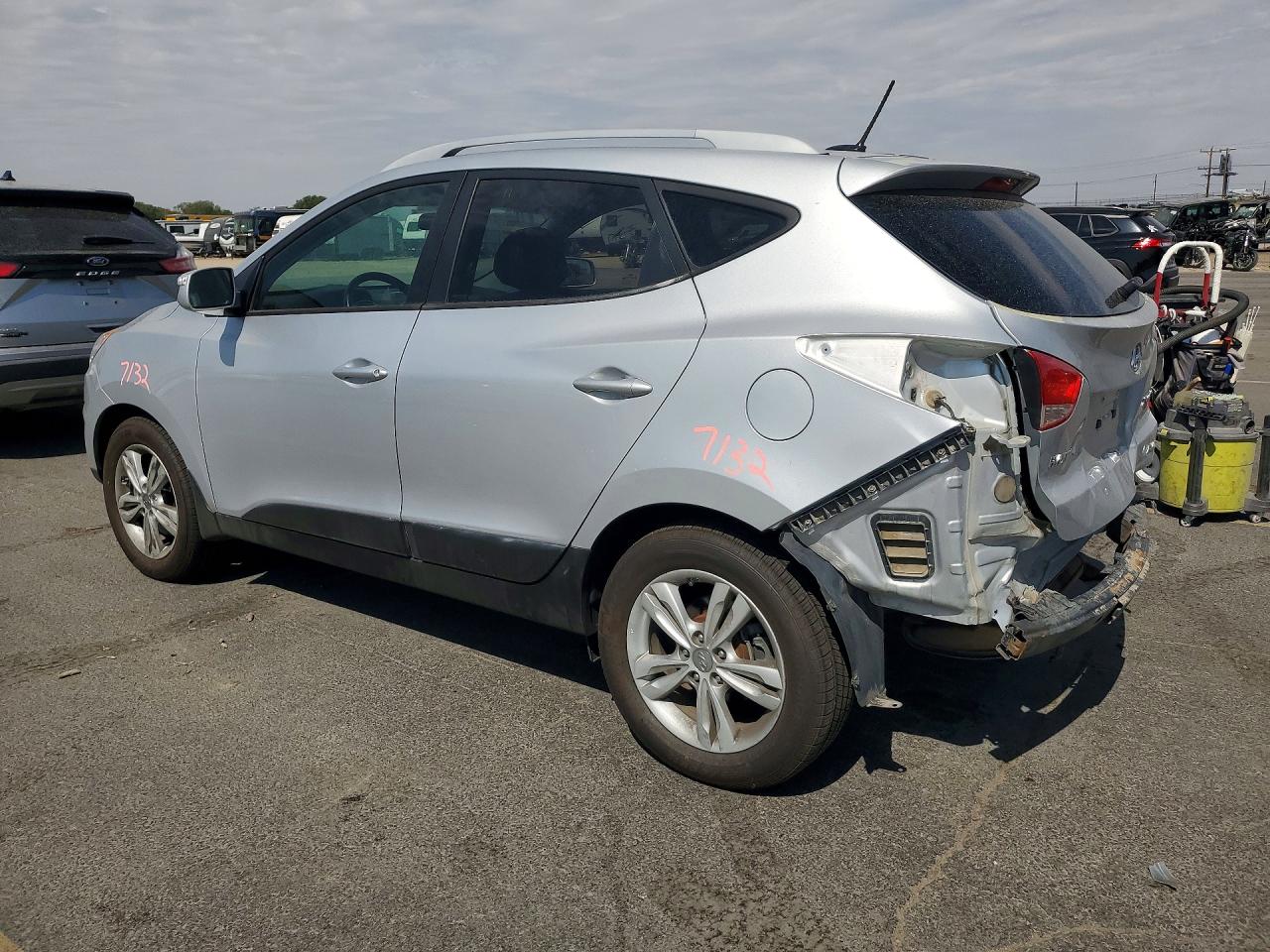 2013 Hyundai Tucson Gls Silver vin: KM8JUCACXDU555566