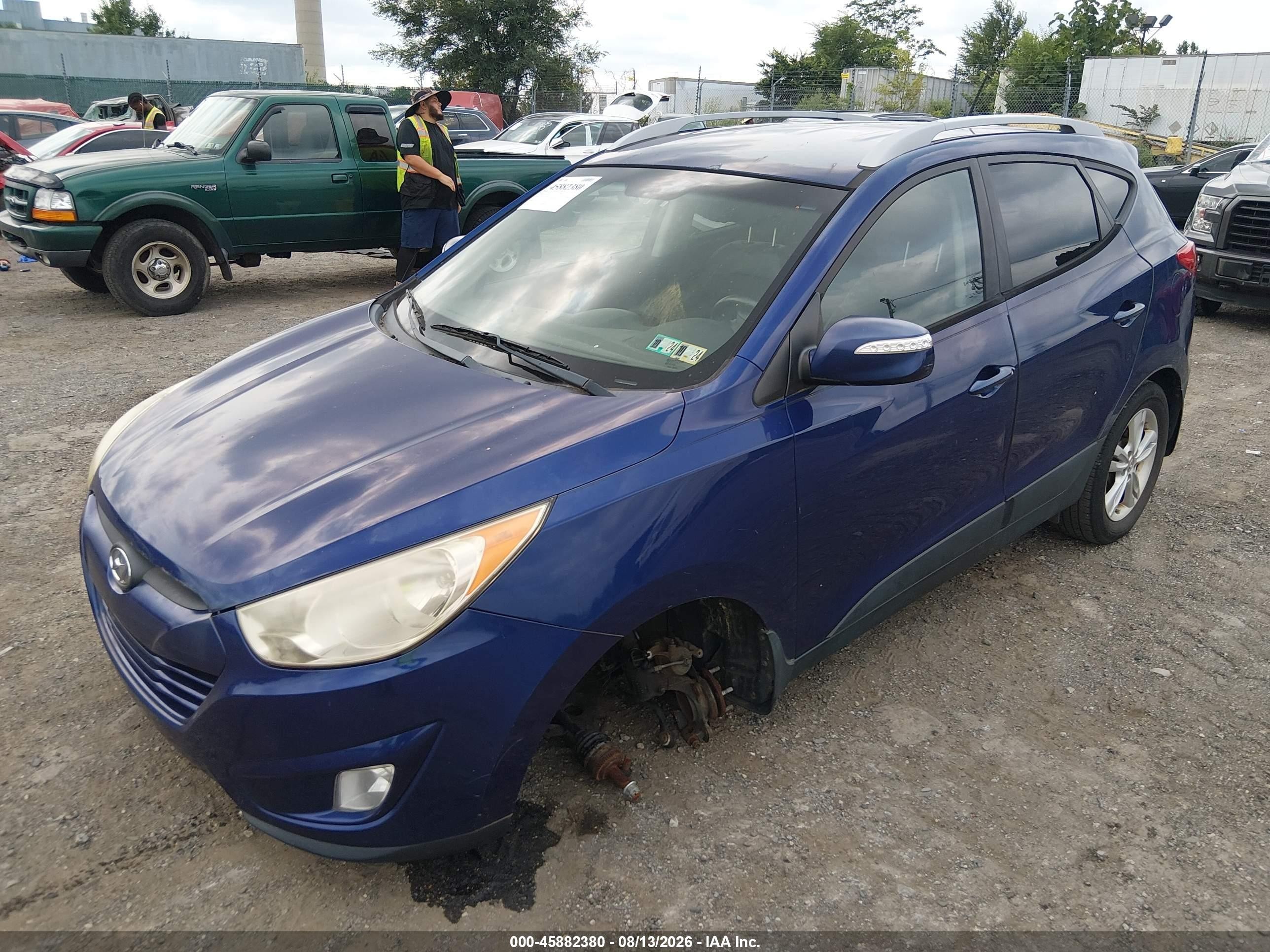 2013 Hyundai Tucson Gls Синий vin: KM8JUCACXDU556720