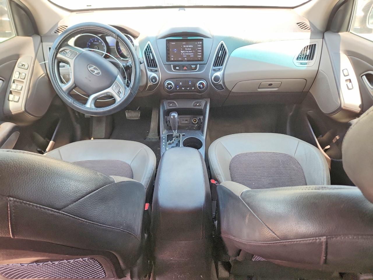 2013 Hyundai Tucson Gls Бежевый vin: KM8JUCACXDU574599