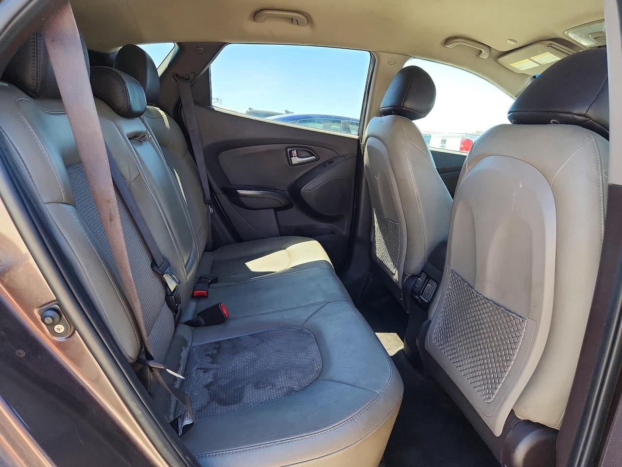 2015 Hyundai Tucson Se Brown vin: KM8JUCAG0FU007632