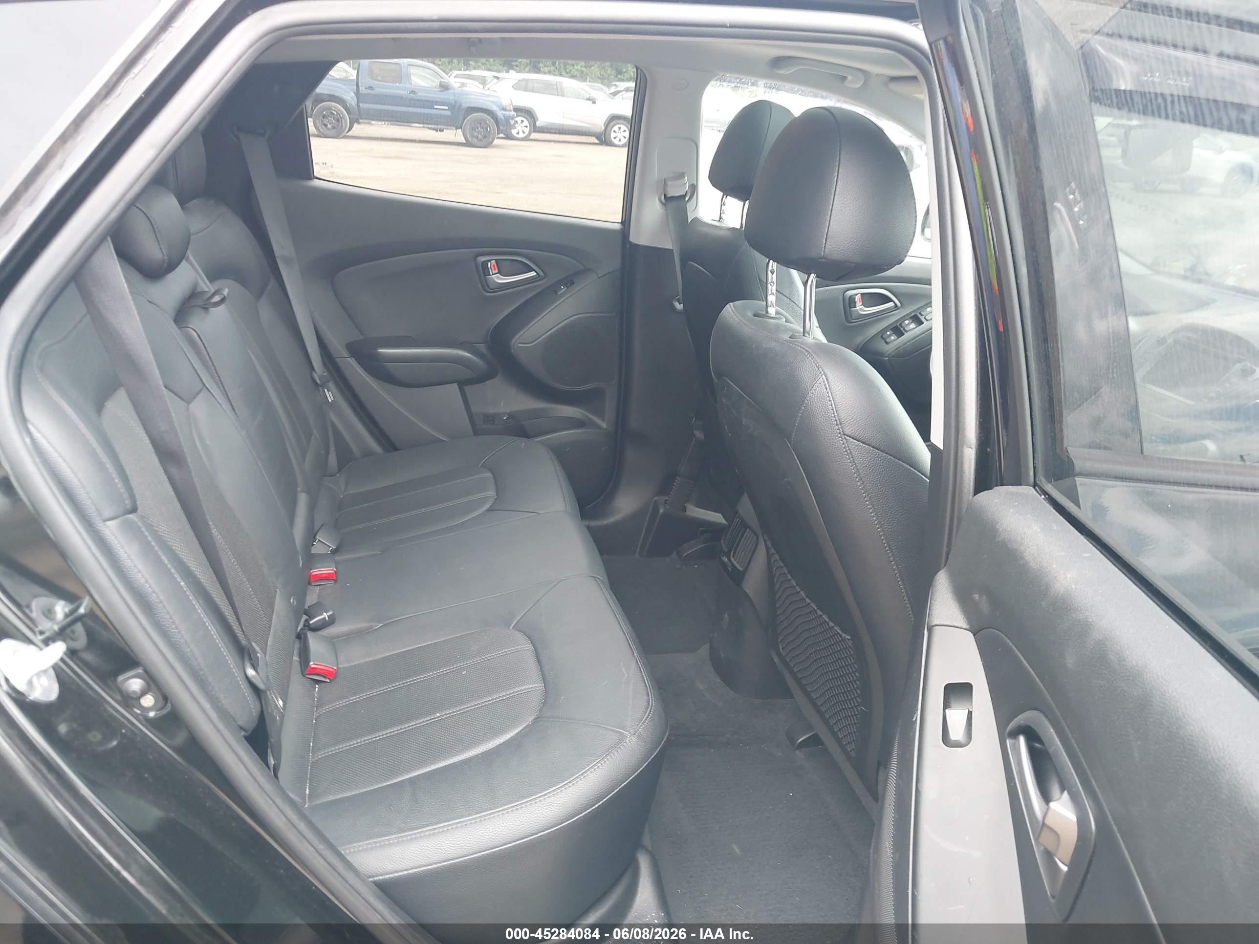 2015 Hyundai Tucson Limited Black vin: KM8JUCAG1FU100465