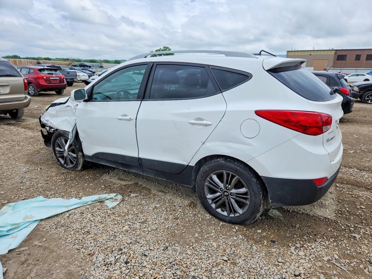 2015 Hyundai Tucson Se White vin: KM8JUCAG1FU972709