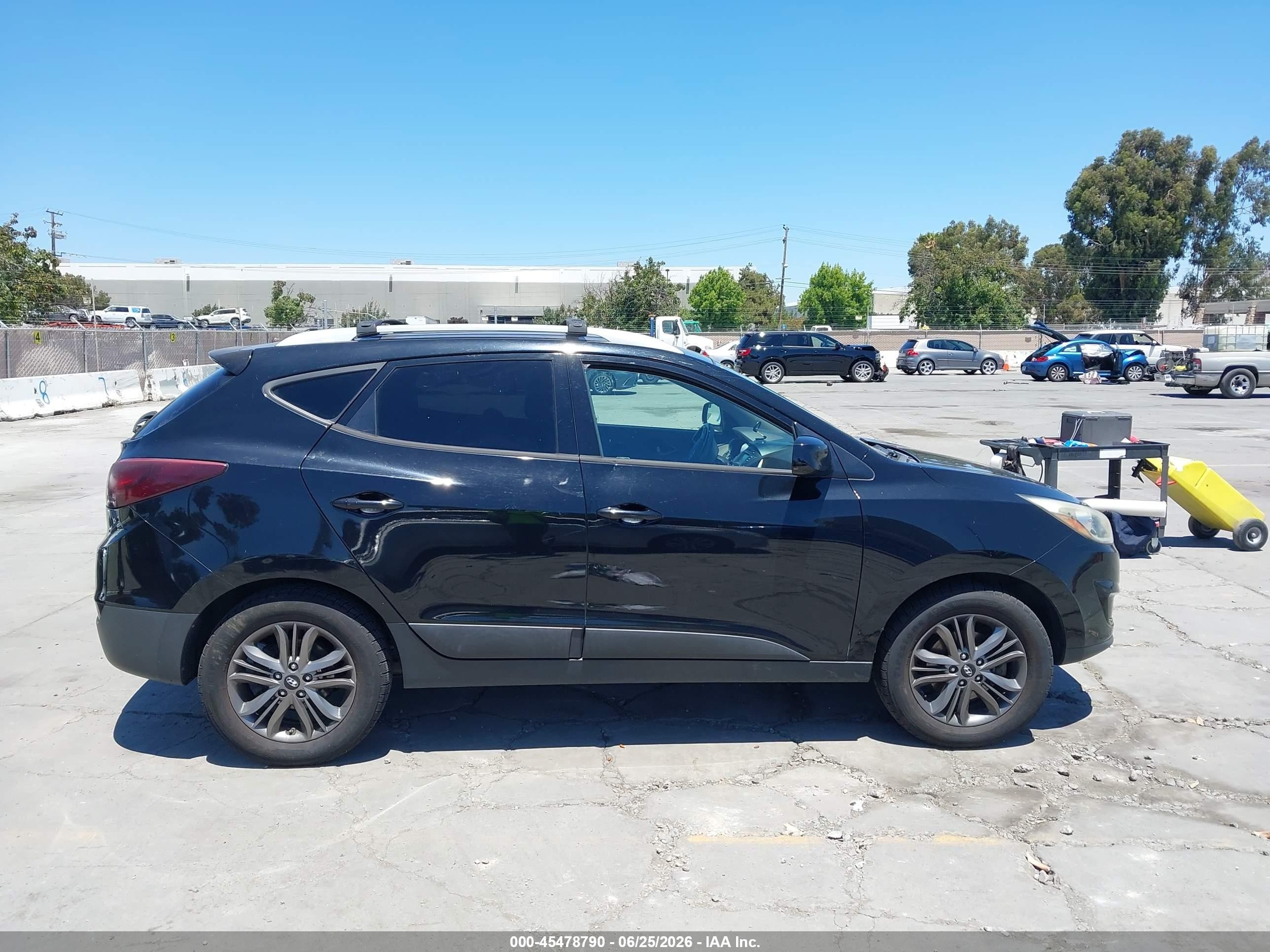 2014 Hyundai Tucson Se Black vin: KM8JUCAG2EU940737