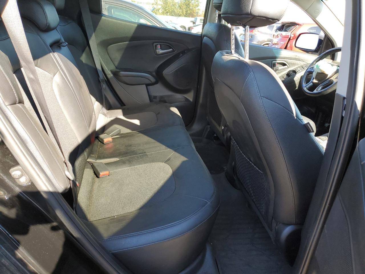 2015 Hyundai Tucson Limited Черный vin: KM8JUCAG3FU078808