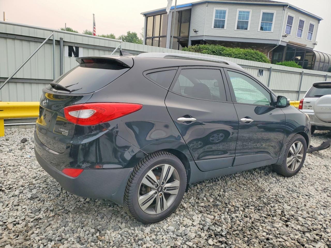 2015 Hyundai Tucson Limited Черный vin: KM8JUCAG4FU094693