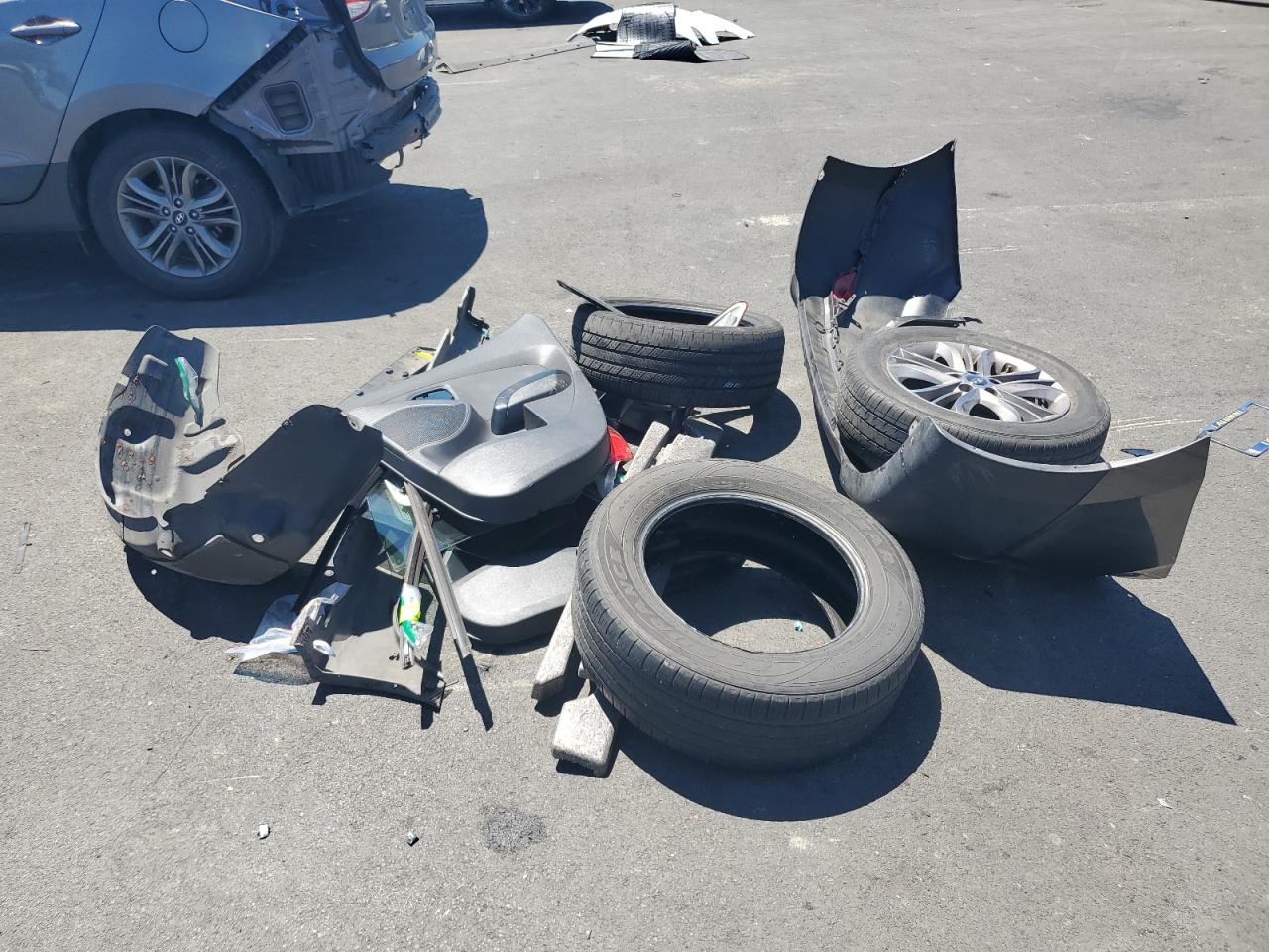 2014 Hyundai Tucson Se Gray vin: KM8JUCAG5EU859425