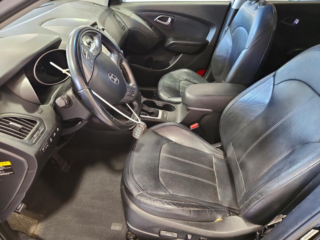 2014 Hyundai Tucson Limited Black vin: KM8JUCAG5EU863636