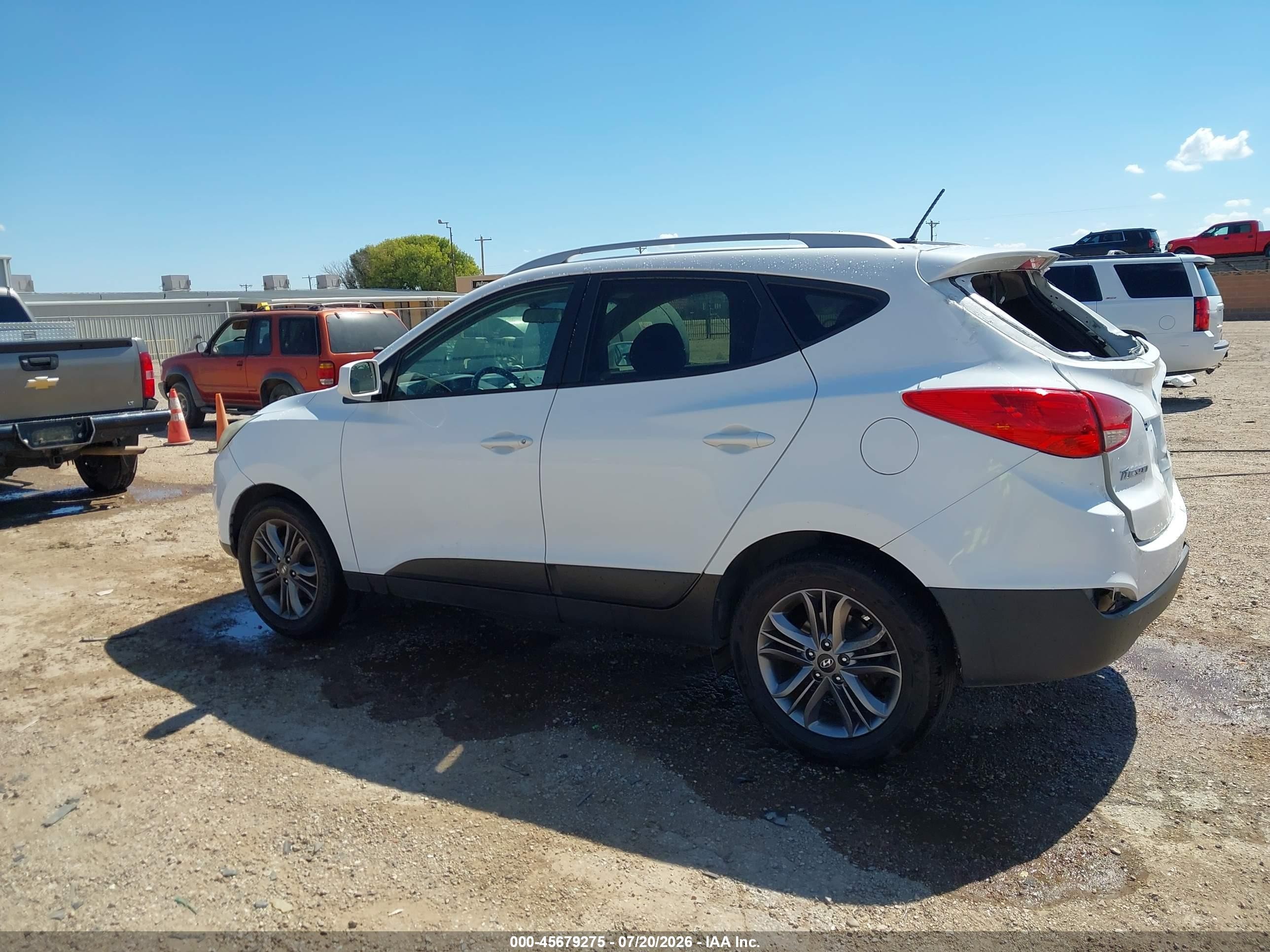 2015 Hyundai Tucson Se White vin: KM8JUCAG5FU080690