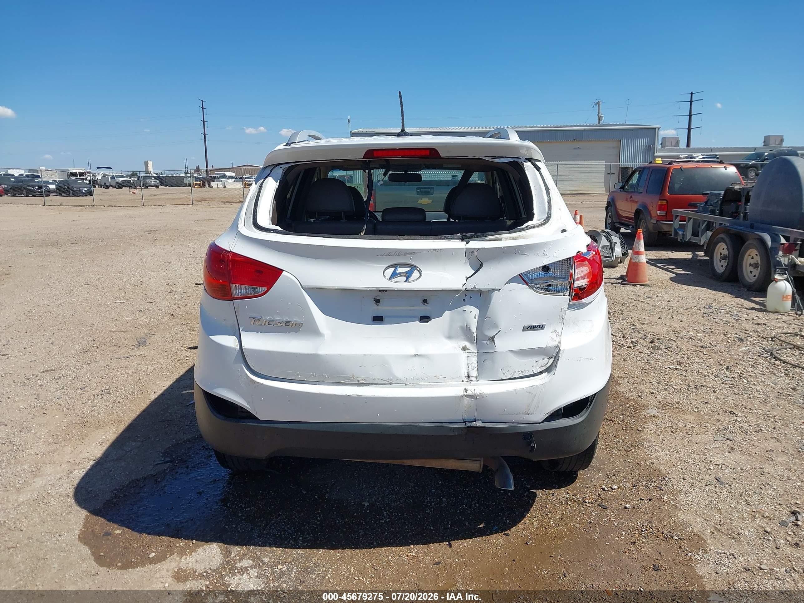 2015 Hyundai Tucson Se White vin: KM8JUCAG5FU080690