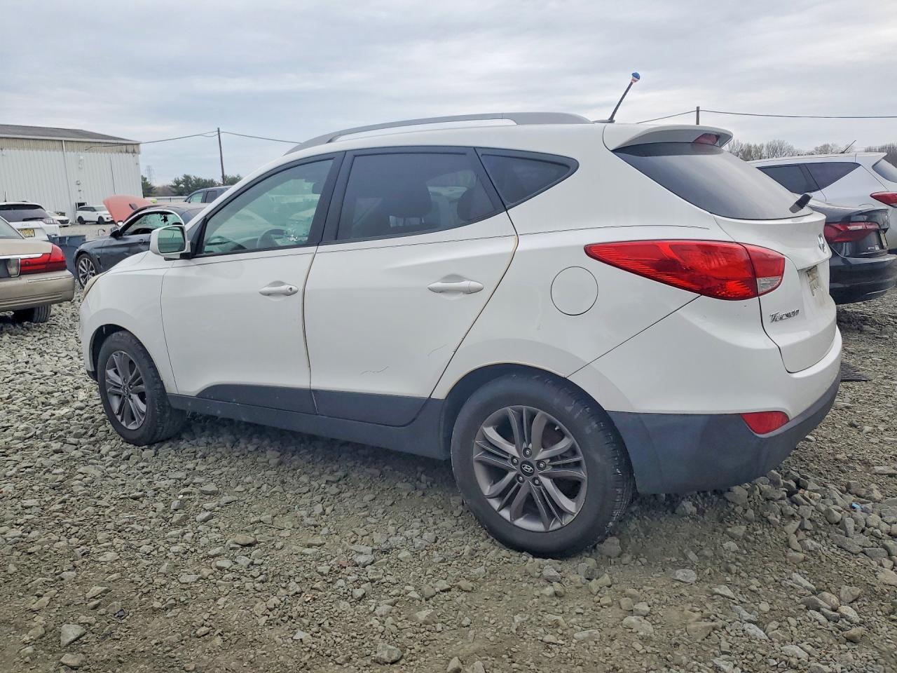 2014 Hyundai Tucson White vin: KM8JUCAG6EU793466