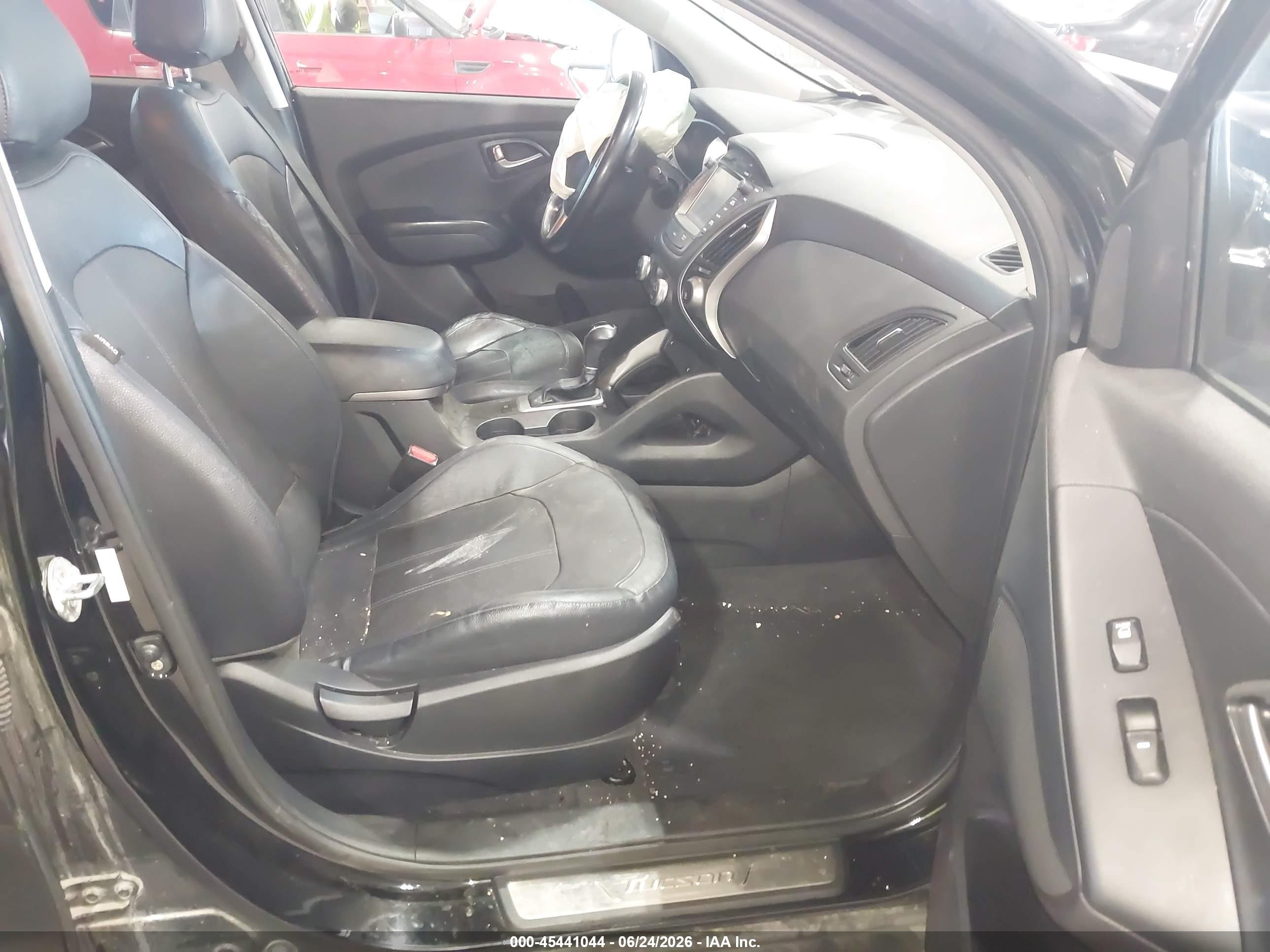 2015 Hyundai Tucson Limited Black vin: KM8JUCAG7FU069478