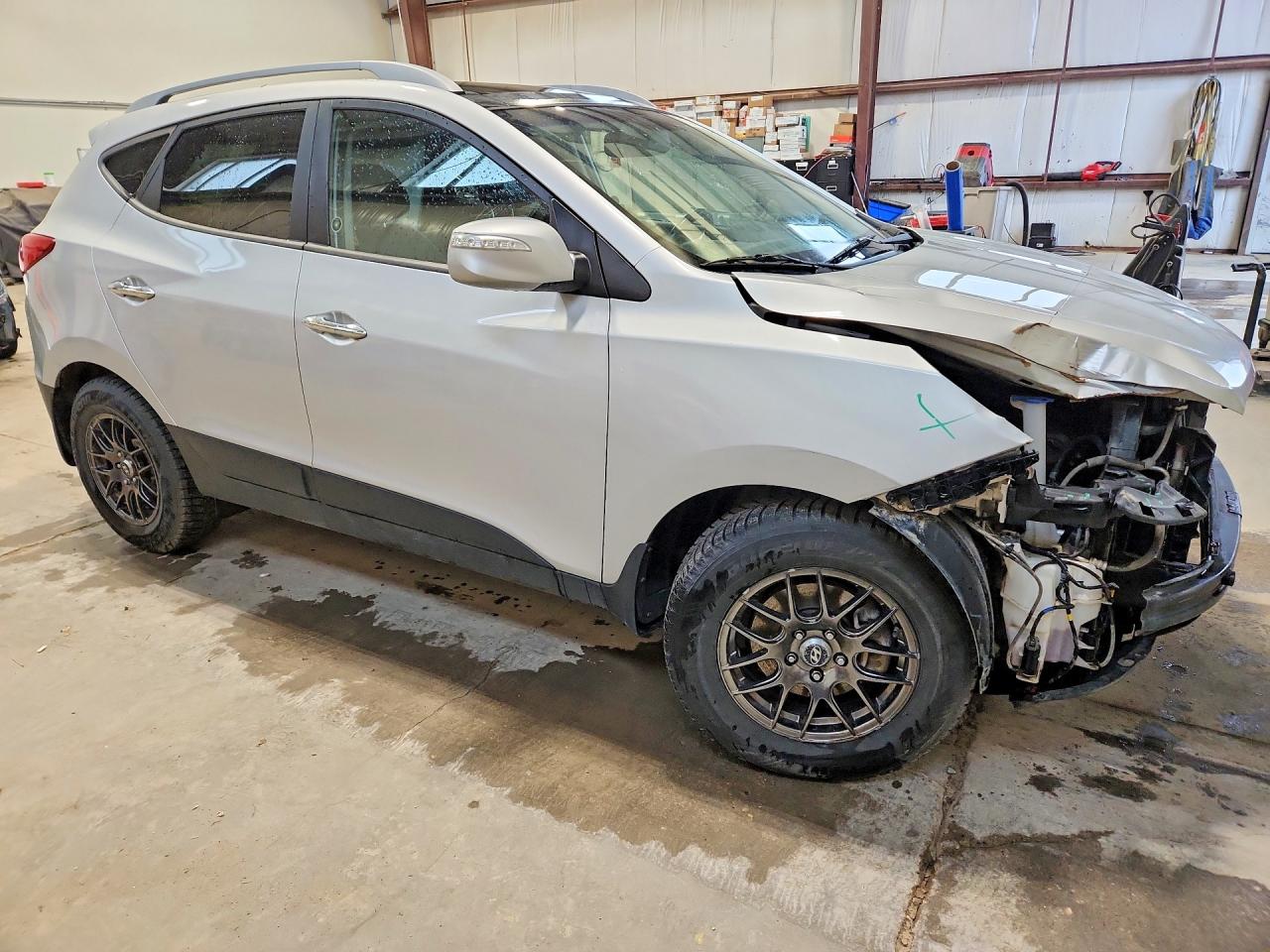 2014 Hyundai Tucson Se Silver vin: KM8JUCAG8EU847348
