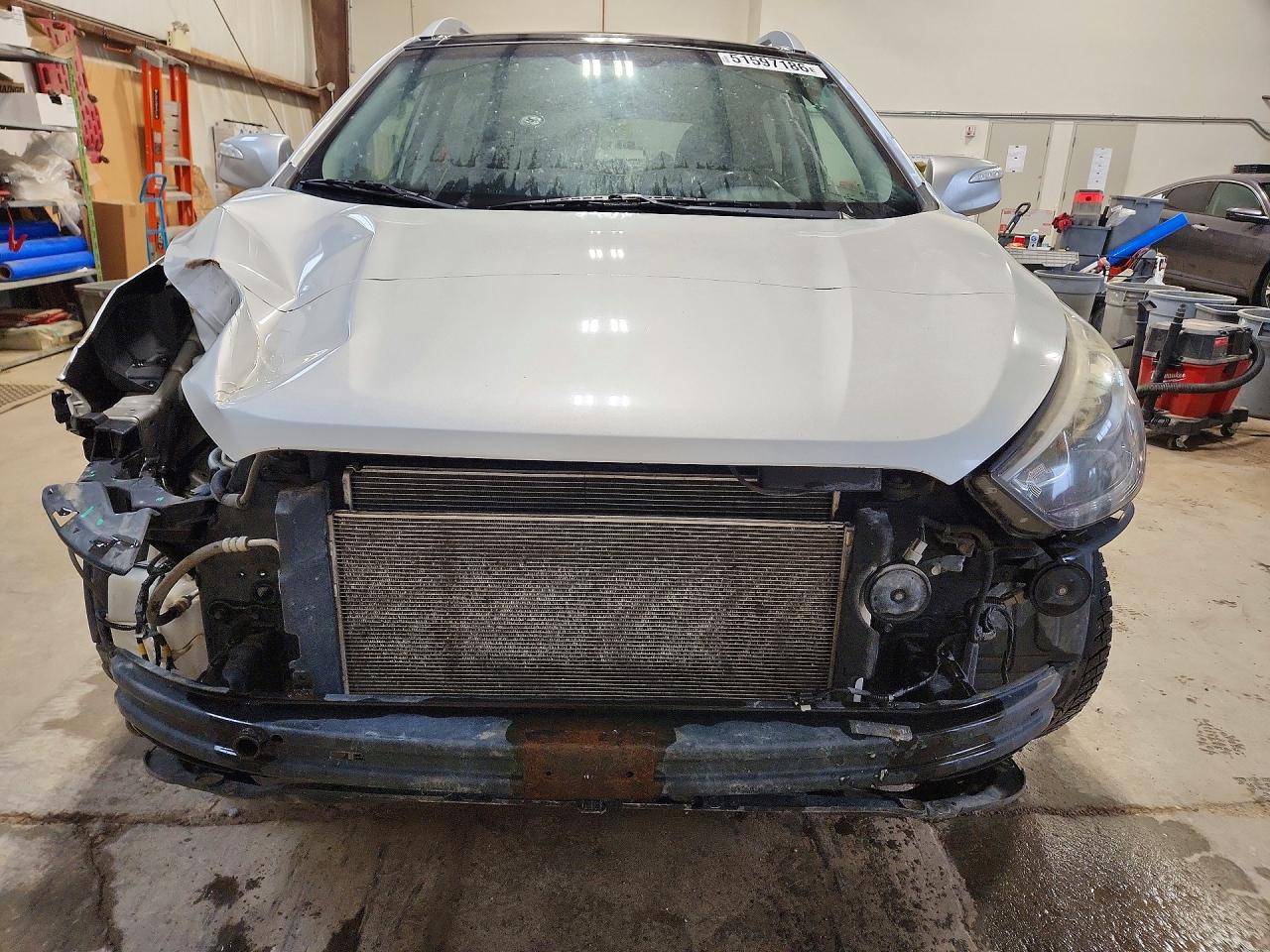 2014 Hyundai Tucson Se Silver vin: KM8JUCAG8EU847348