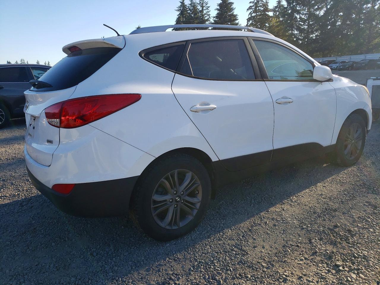 2014 Hyundai Tucson Se White vin: KM8JUCAG8EU914756