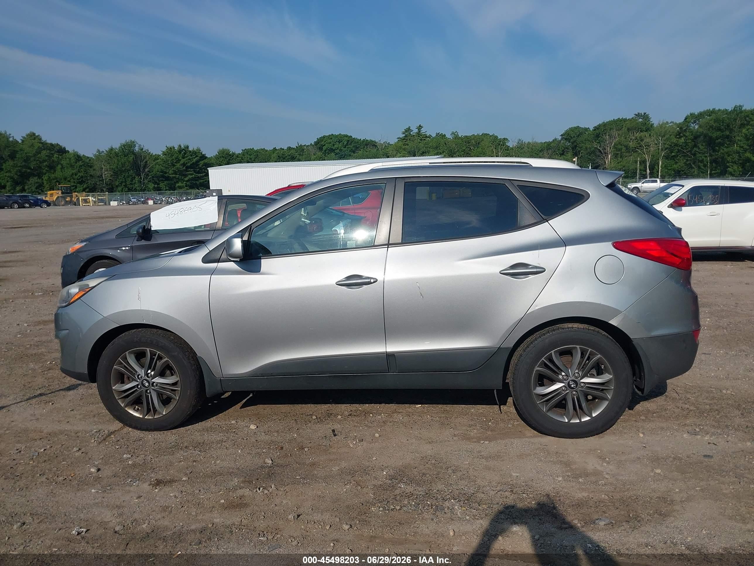 2015 Hyundai Tucson Se Silver vin: KM8JUCAG8FU090971