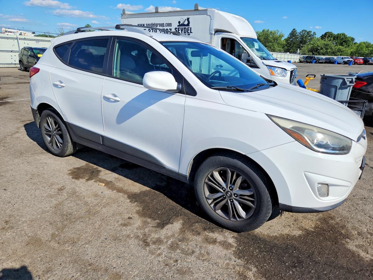 2014 Hyundai Tucson Se White vin: KM8JUCAG9EU798273