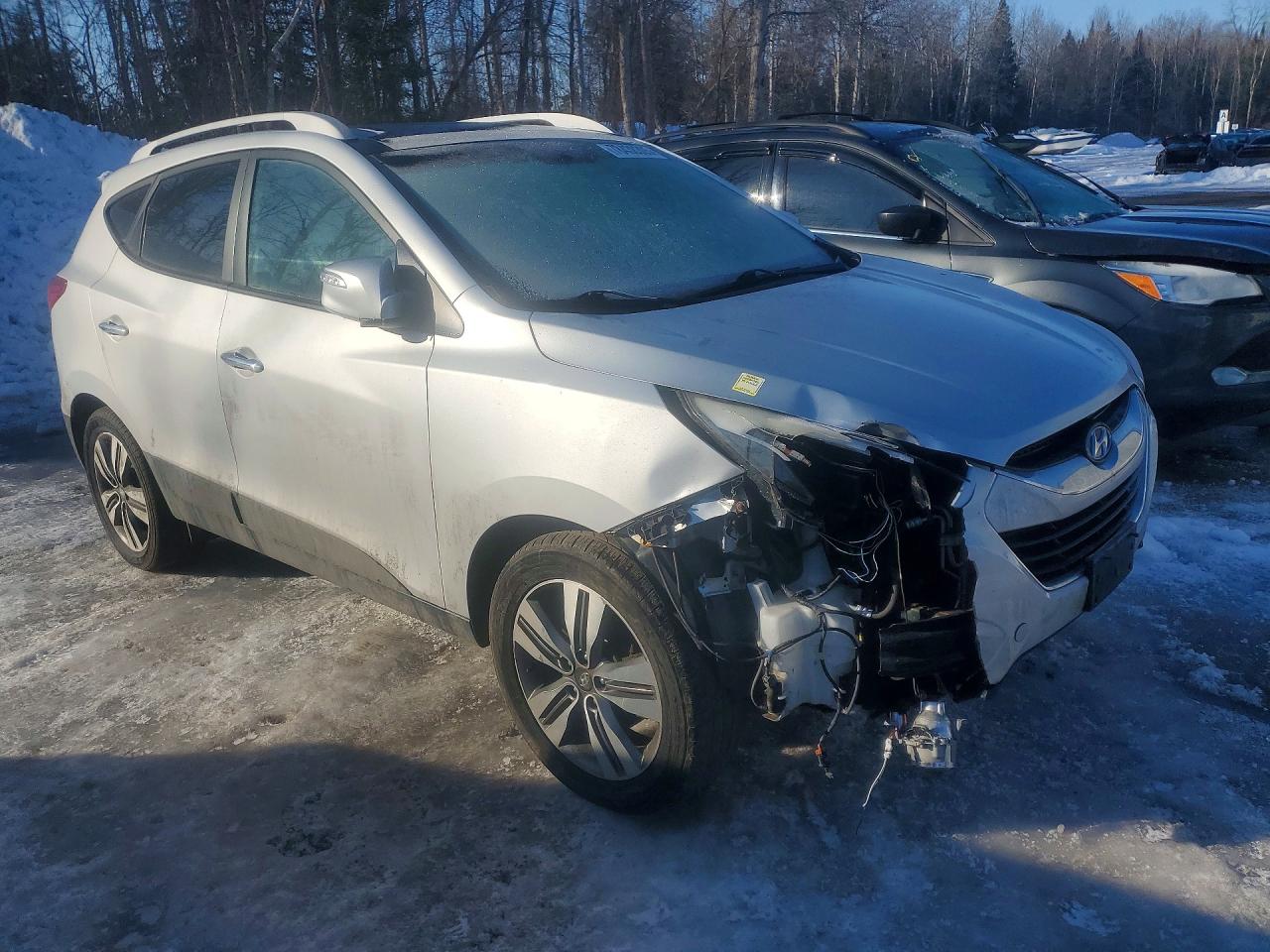 2014 Hyundai Tucson Gls Серебряный vin: KM8JUCAG9EU806551