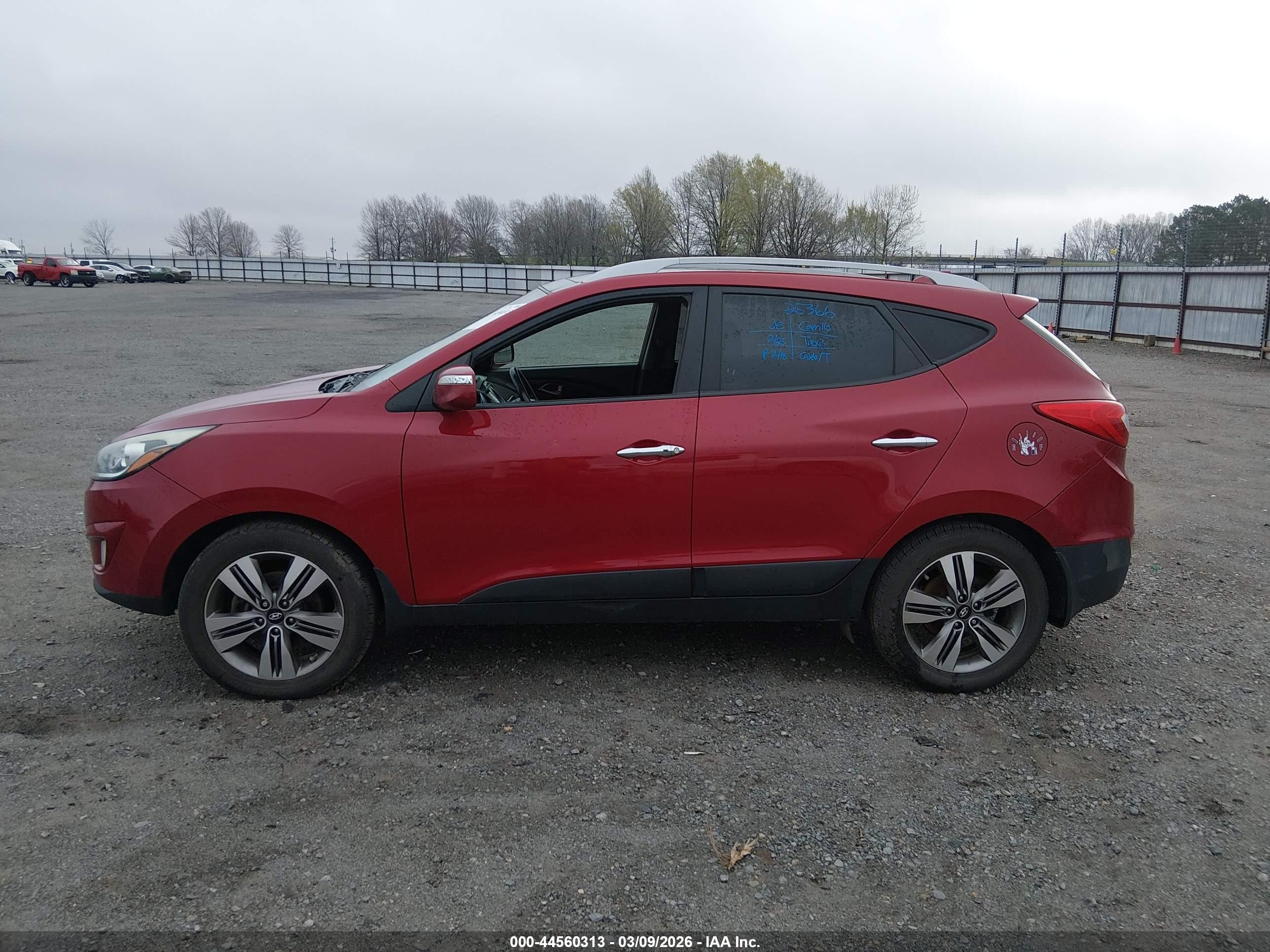 2014 Hyundai Tucson Limited Maroon vin: KM8JUCAG9EU843664