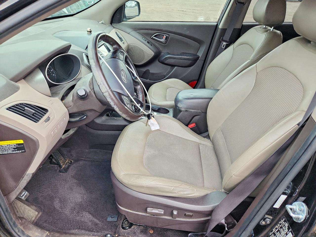 2015 Hyundai Tucson Se Black vin: KM8JUCAGXFU101520