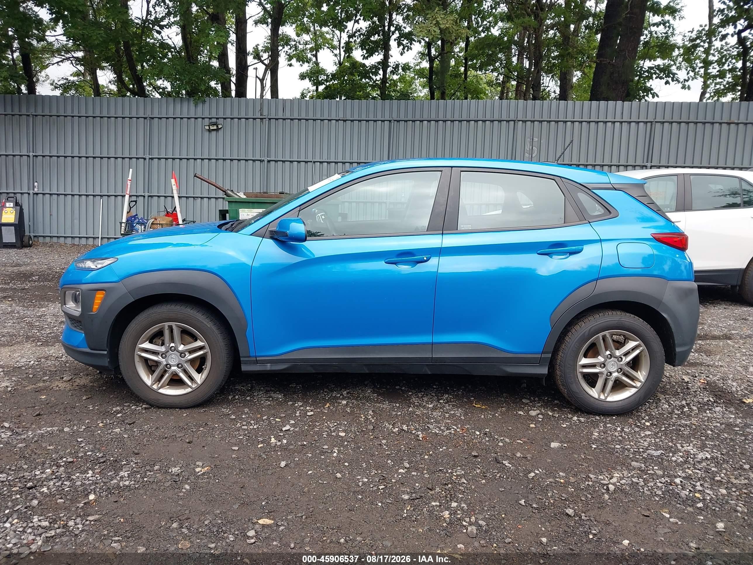 2019 Hyundai Kona Se Синий vin: KM8K12AA2KU242935