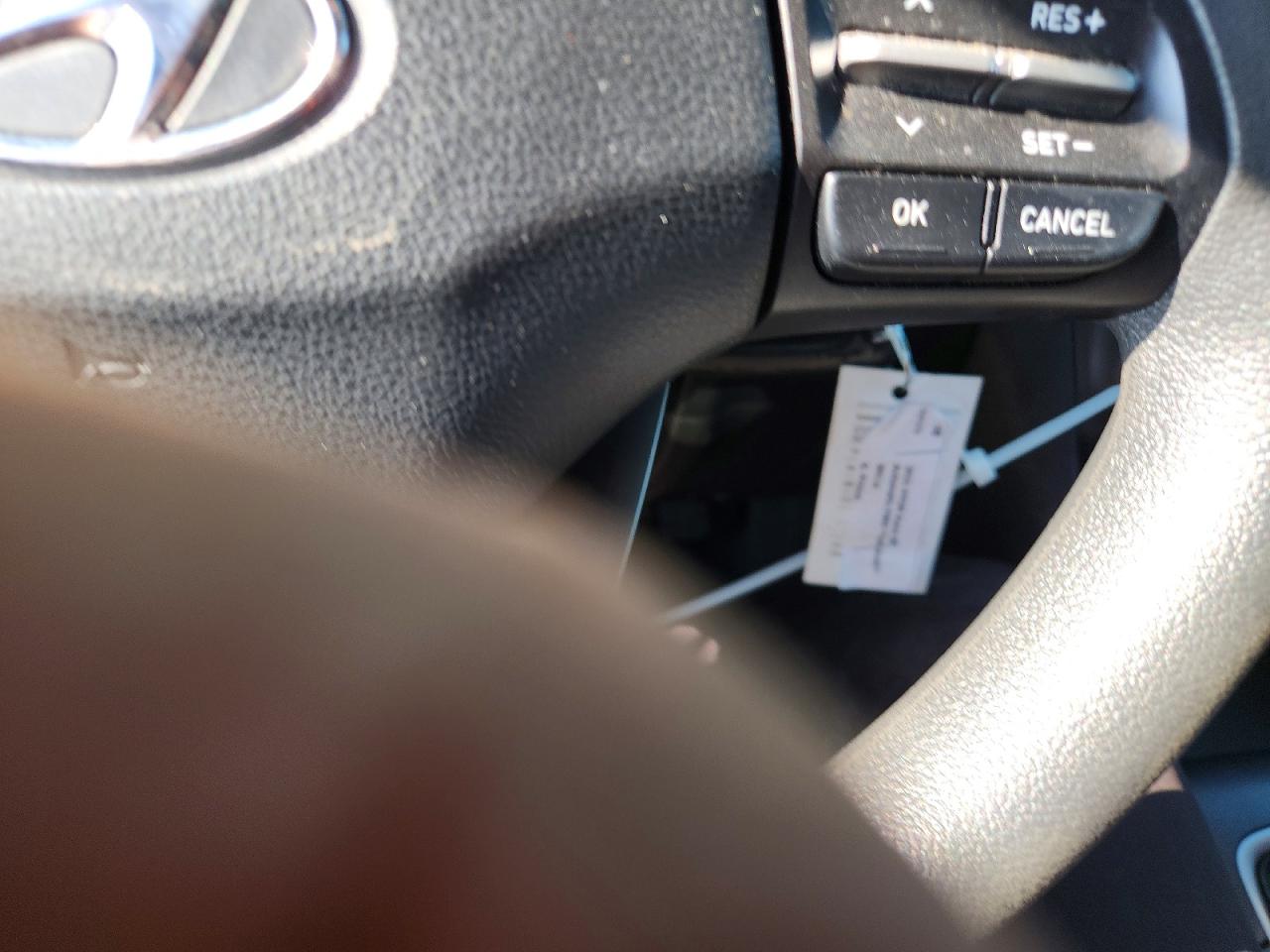 2021 Hyundai Kona Se White vin: KM8K12AA4MU602712