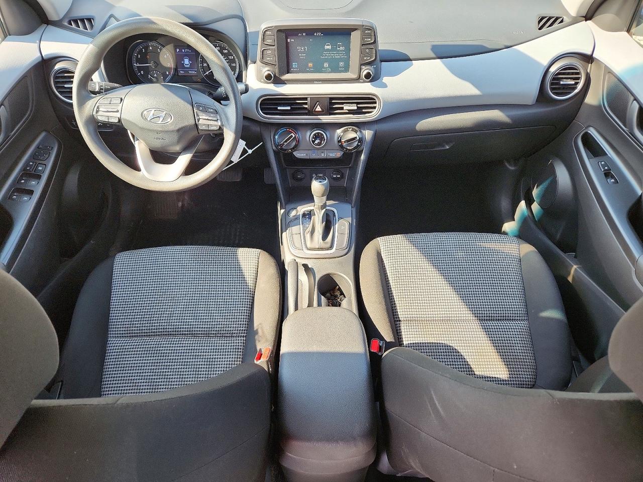 2021 Hyundai Kona Se White vin: KM8K12AA4MU602712