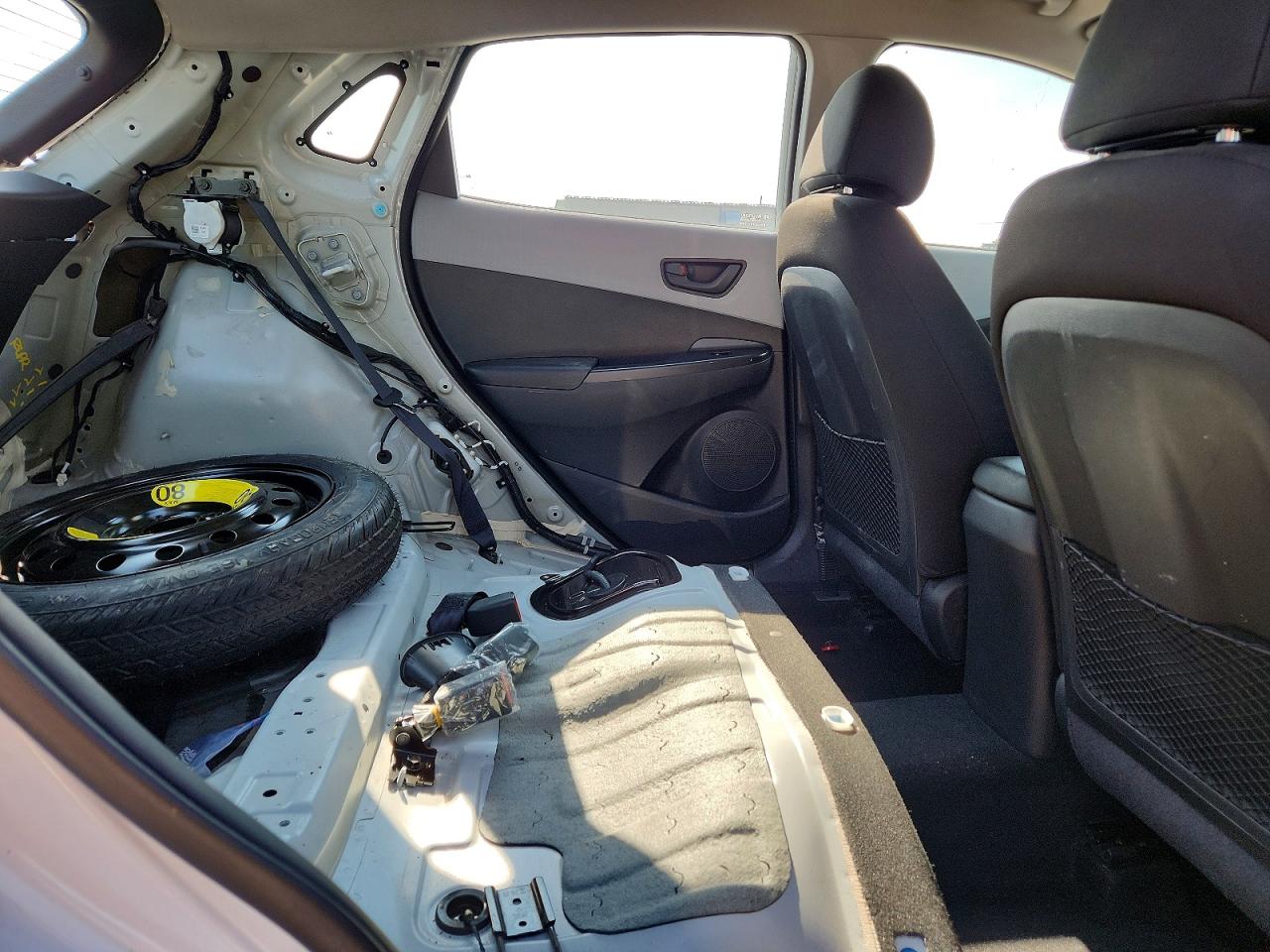 2021 Hyundai Kona Se White vin: KM8K12AA4MU602712